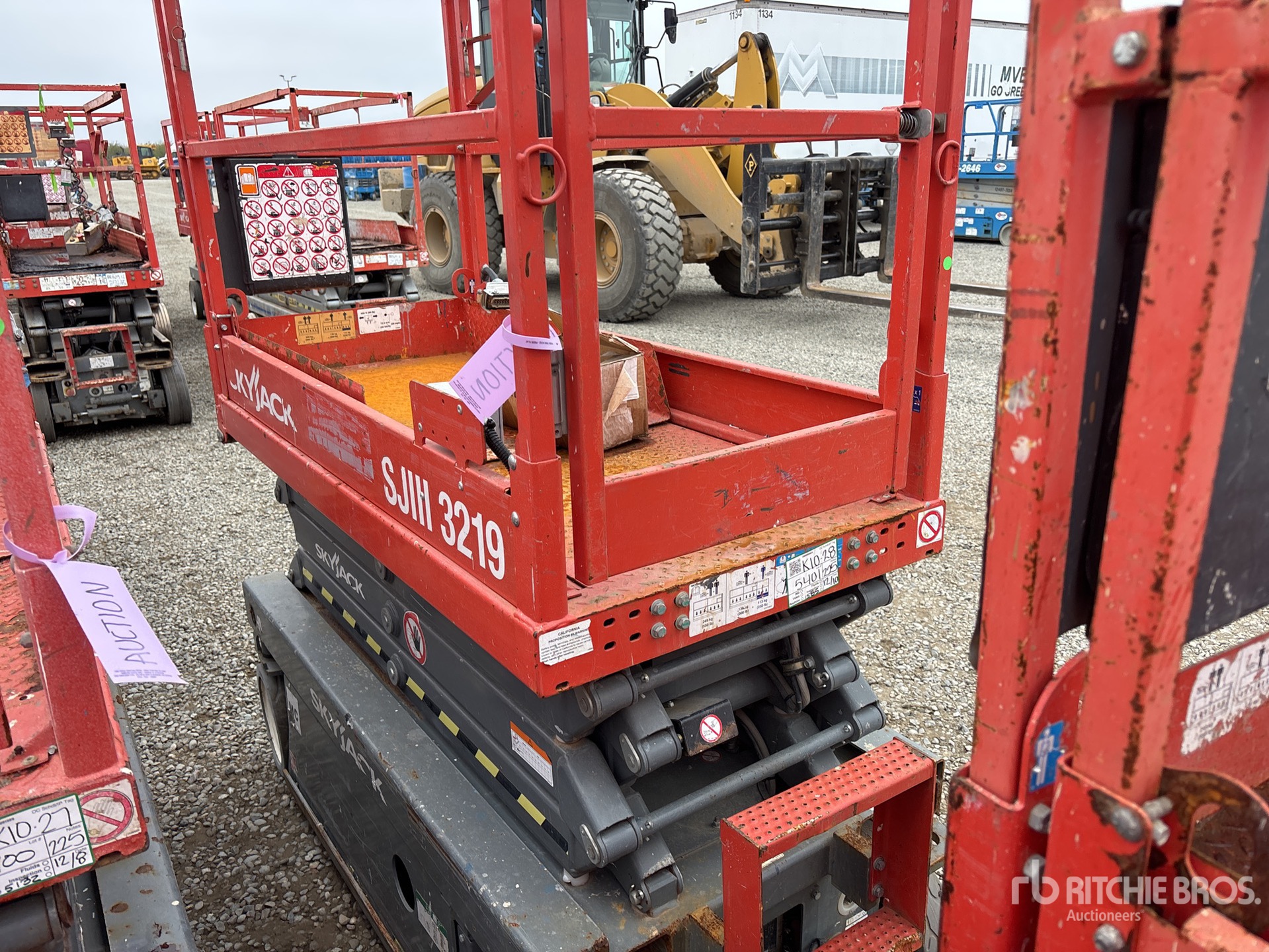 General Appearance with Imagen: esquina delantera derecha