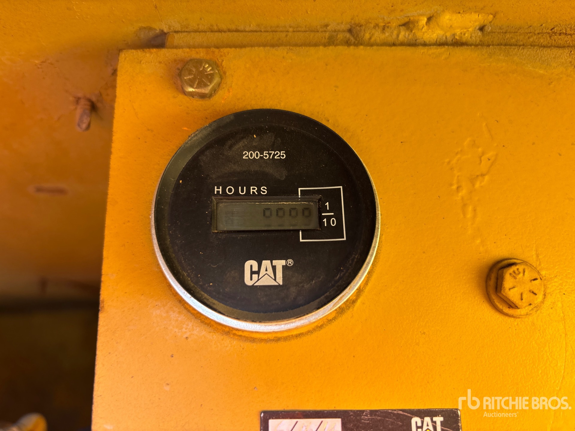 General Appearance with Hour Meter / Odometer