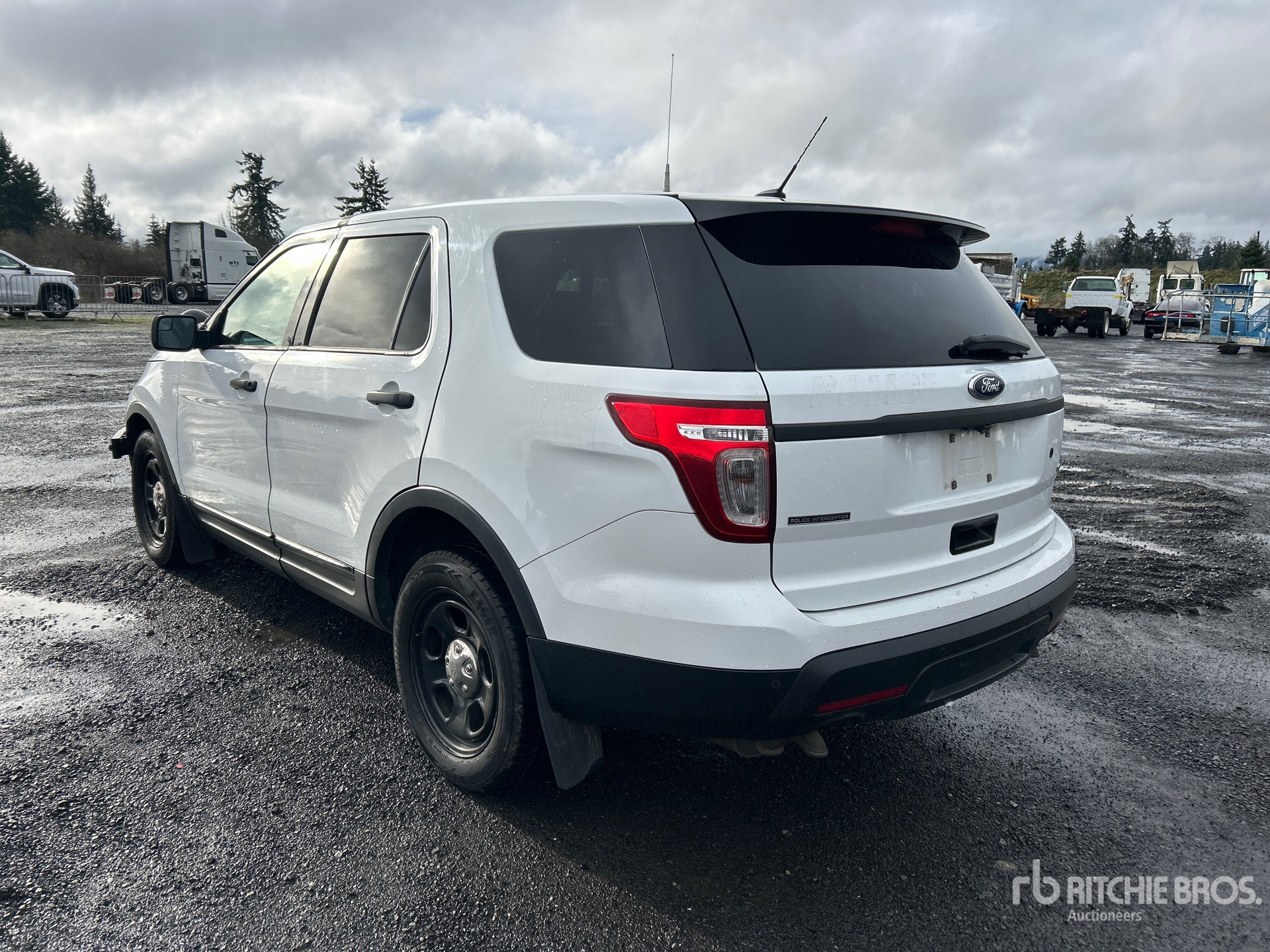 General Appearance with Picture, Left Rear Corner