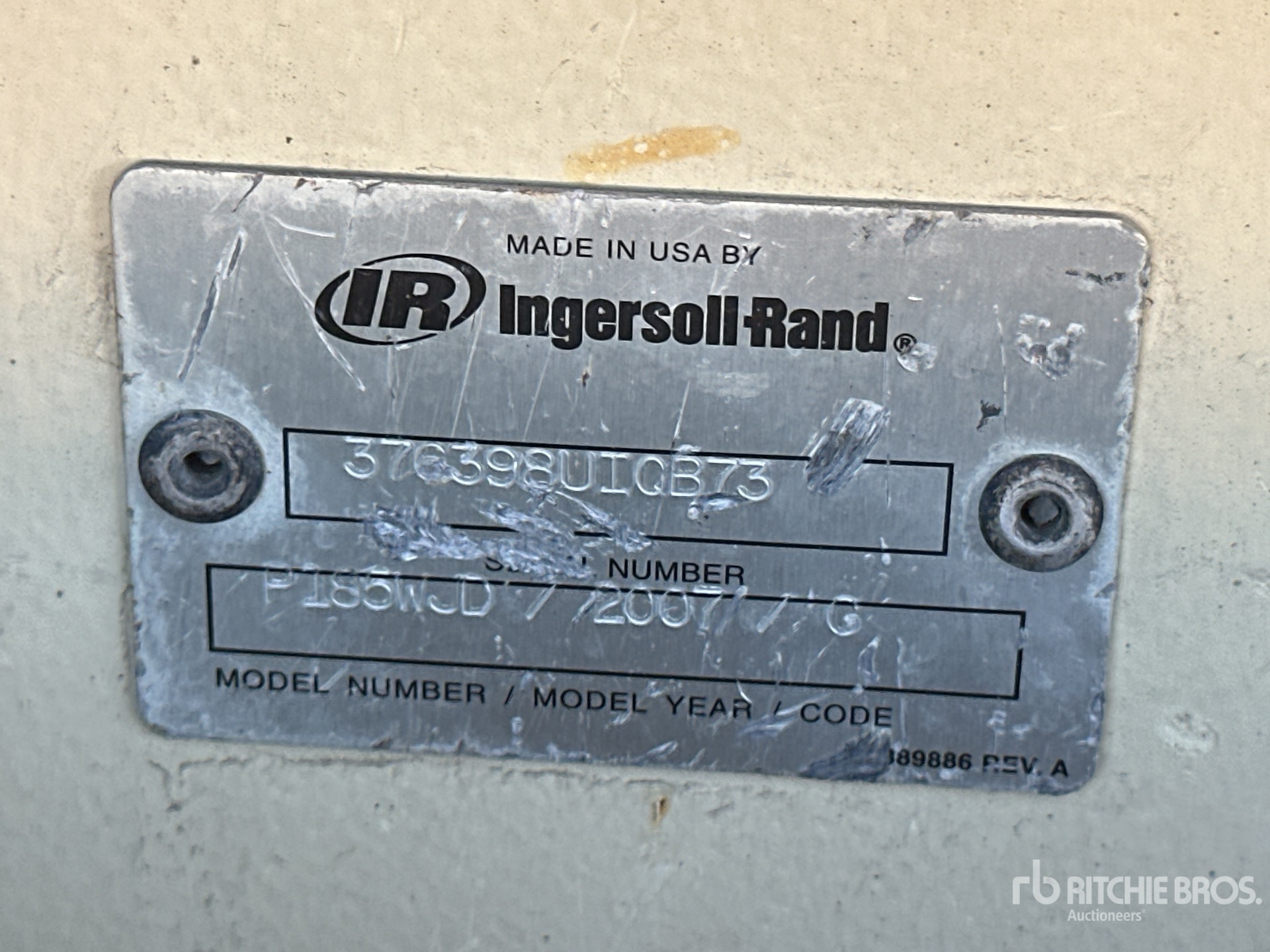 General Appearance with Unit Serial Number