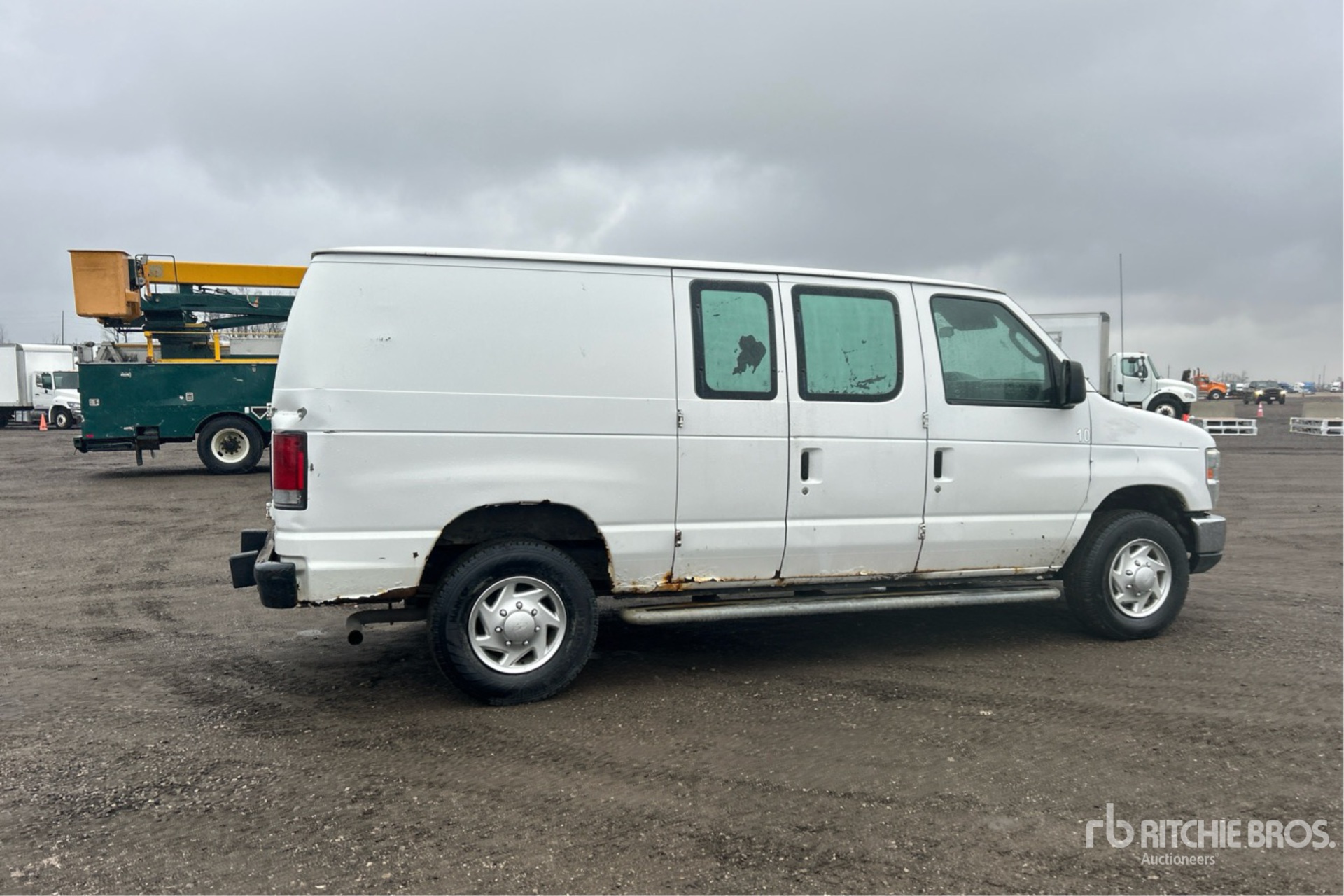 General Appearance with Picture, Right Rear Corner