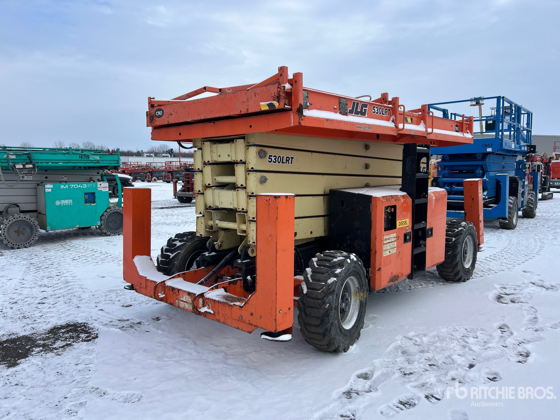 General Appearance with Picture, Right Rear Corner