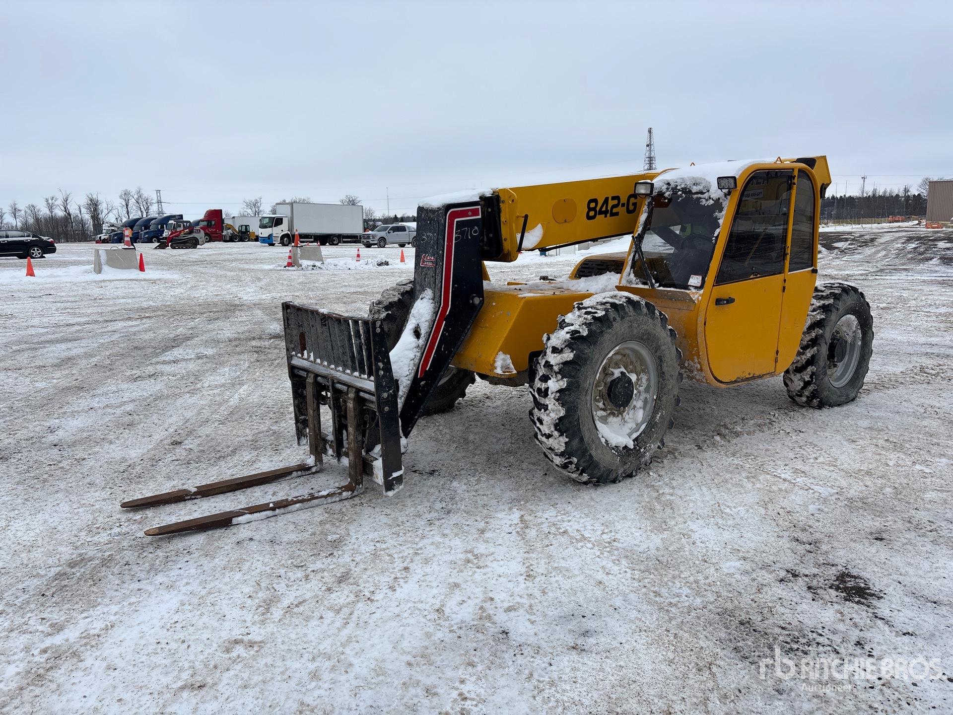 General Appearance with Picture, Left Front Corner