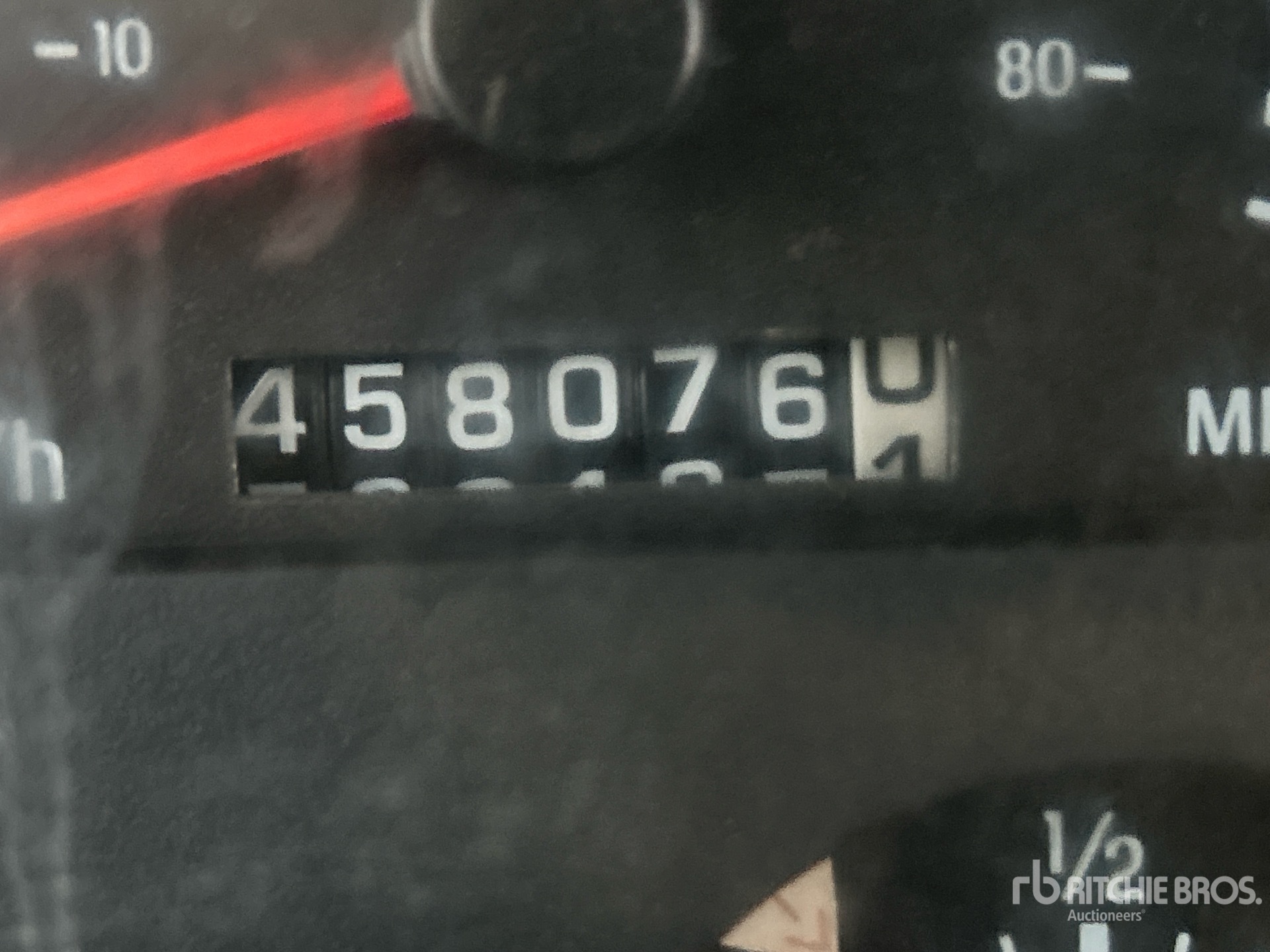 General Appearance with Hour Meter / Odometer