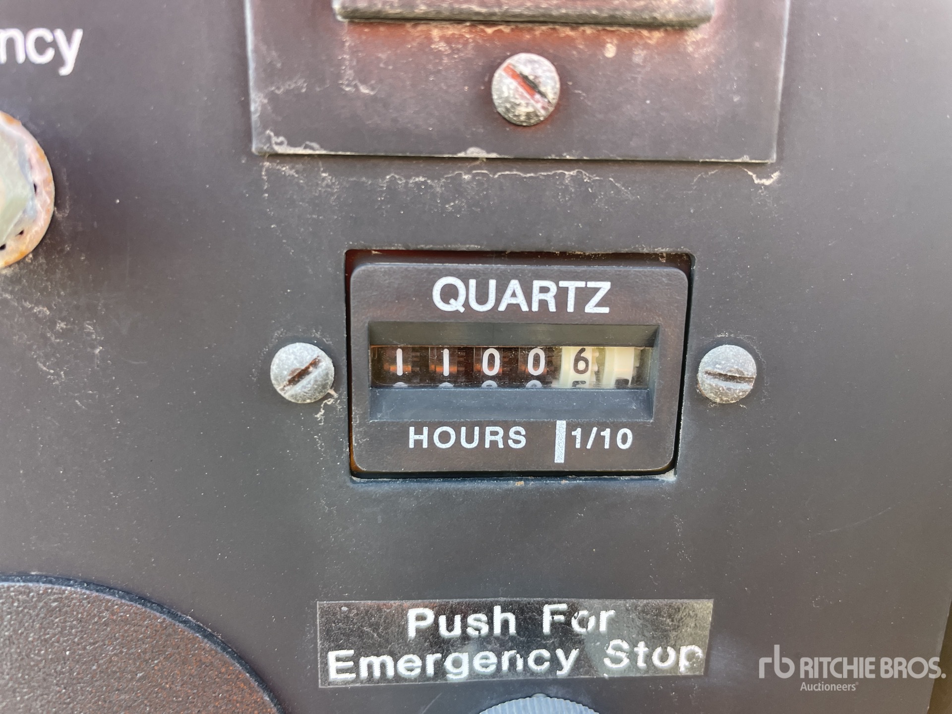 General Appearance with Hour Meter / Odometer