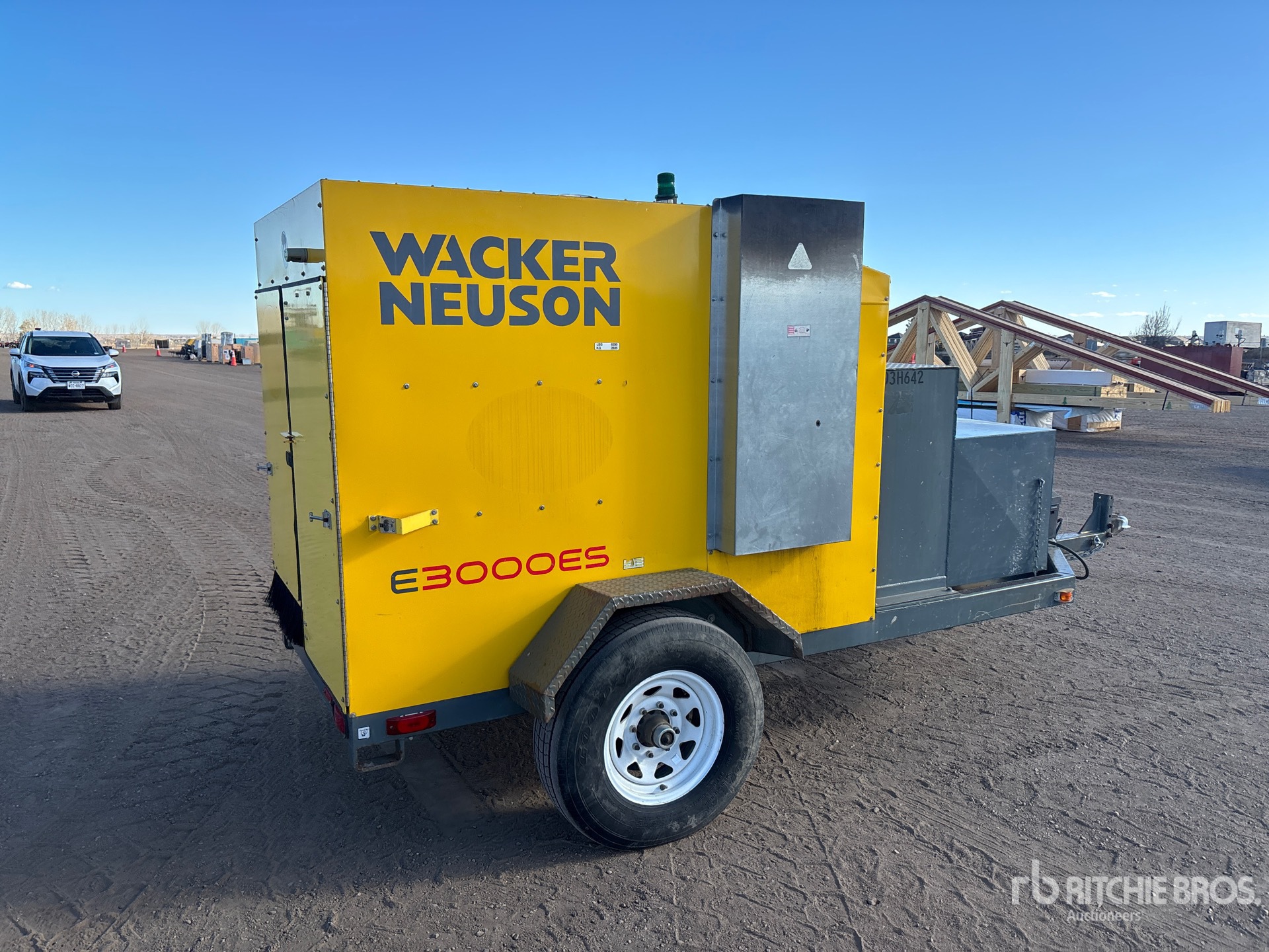 General Appearance with Picture, Right Rear Corner