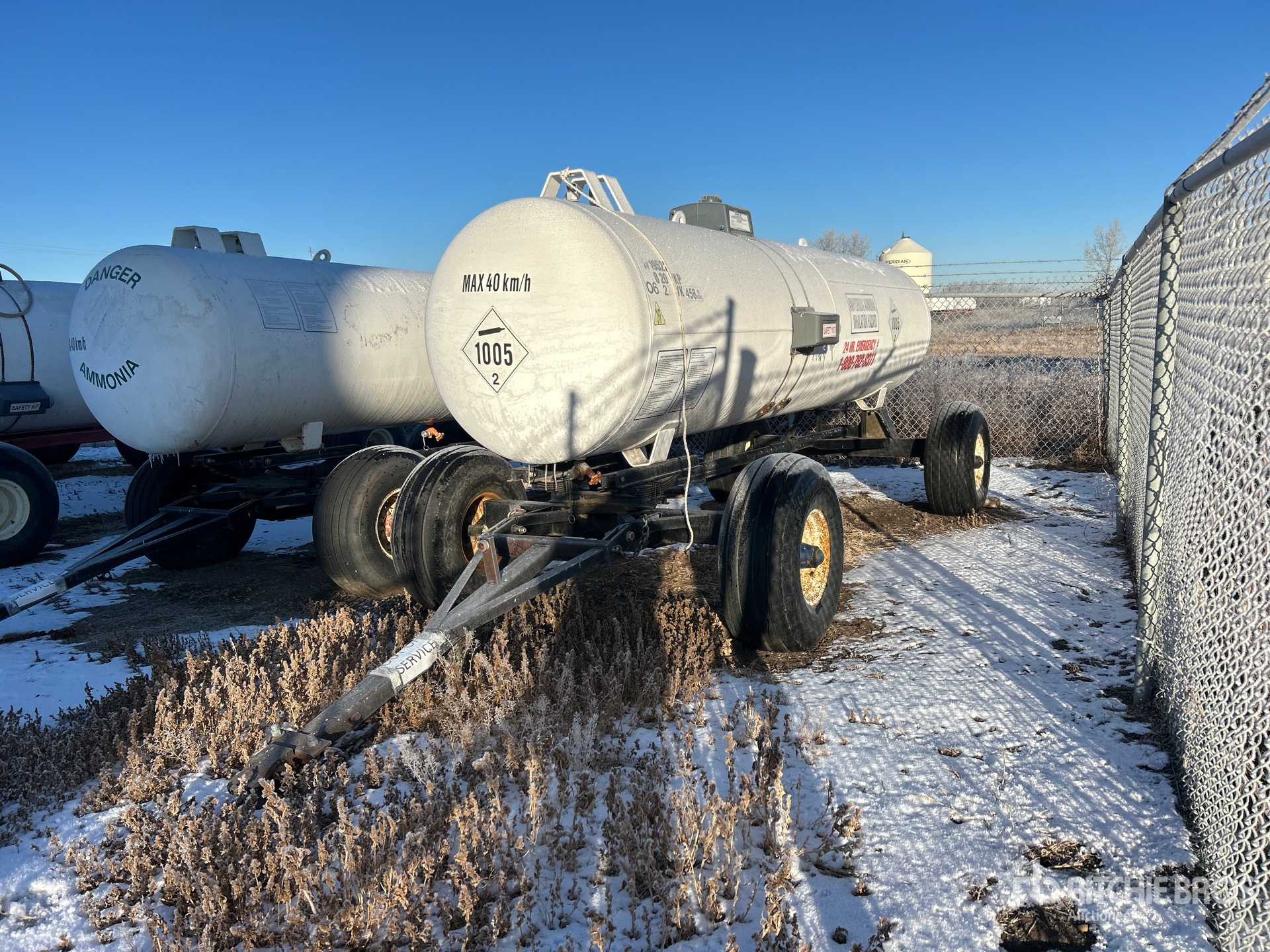 General Appearance with Bild, Ecke vorne links