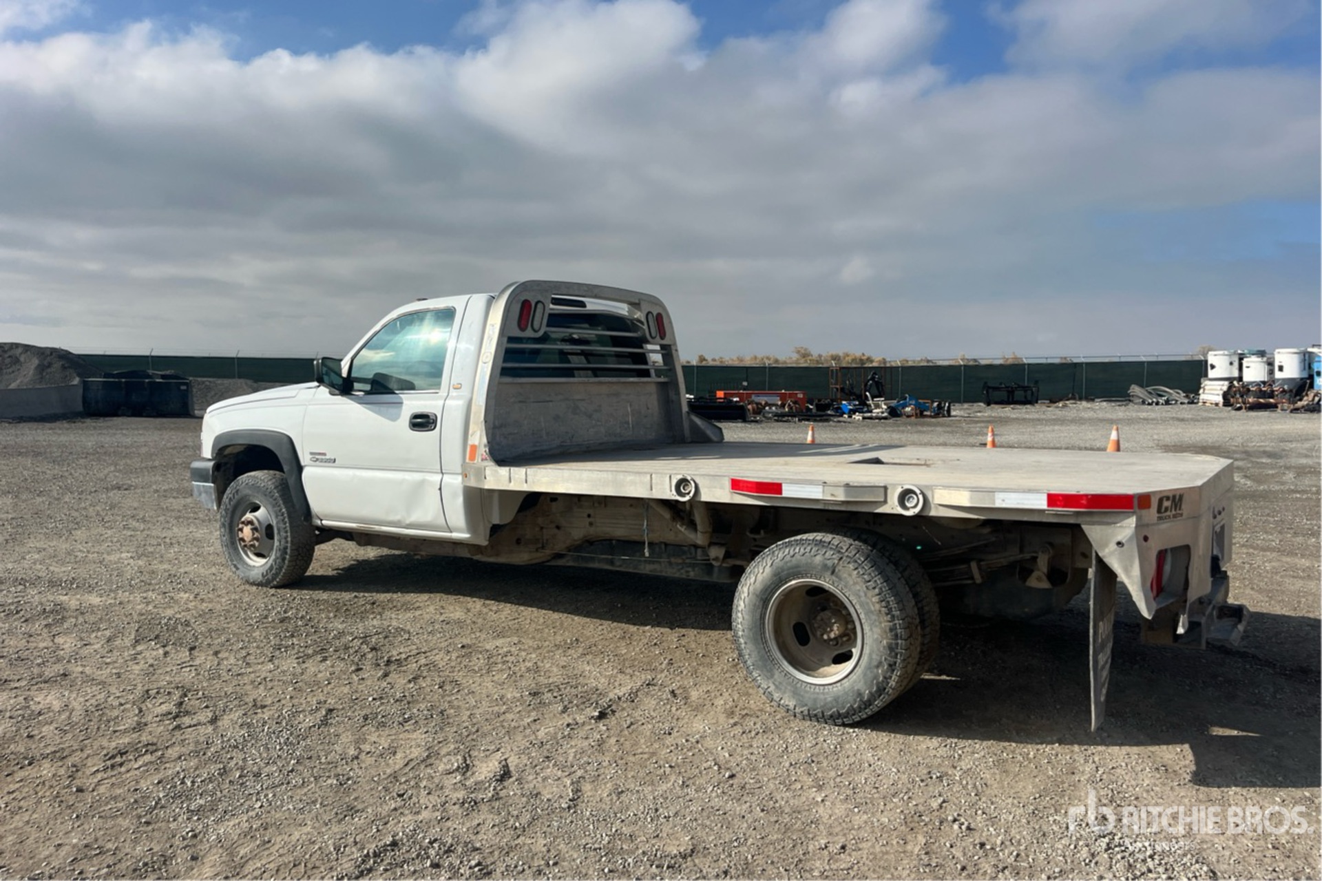 General Appearance with Imagen: esquina trasera izquierda