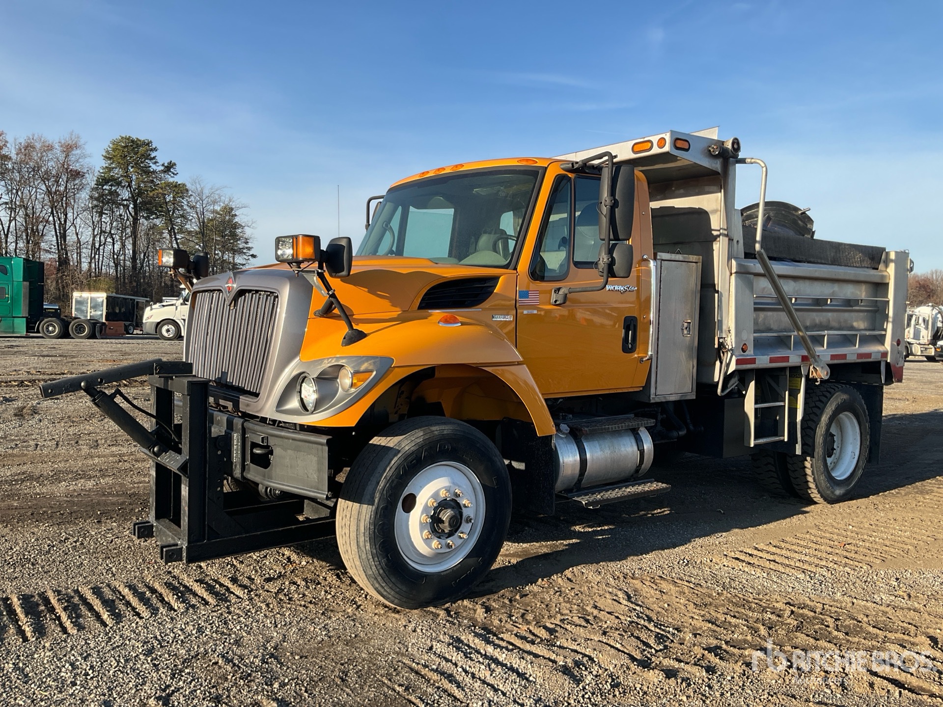 Aspect général with Image, coin avant gauche