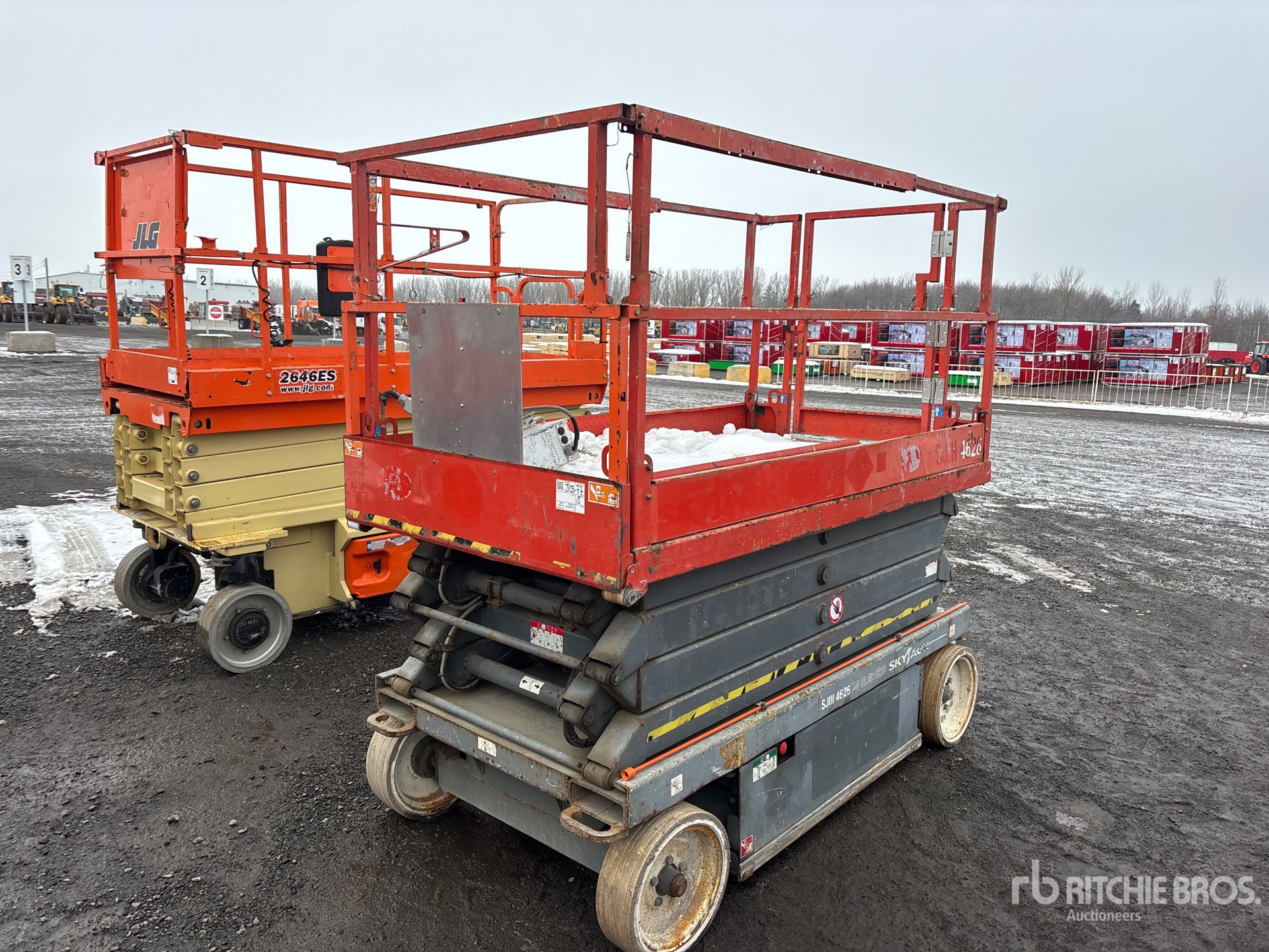 General Appearance with Imagen: esquina trasera derecha