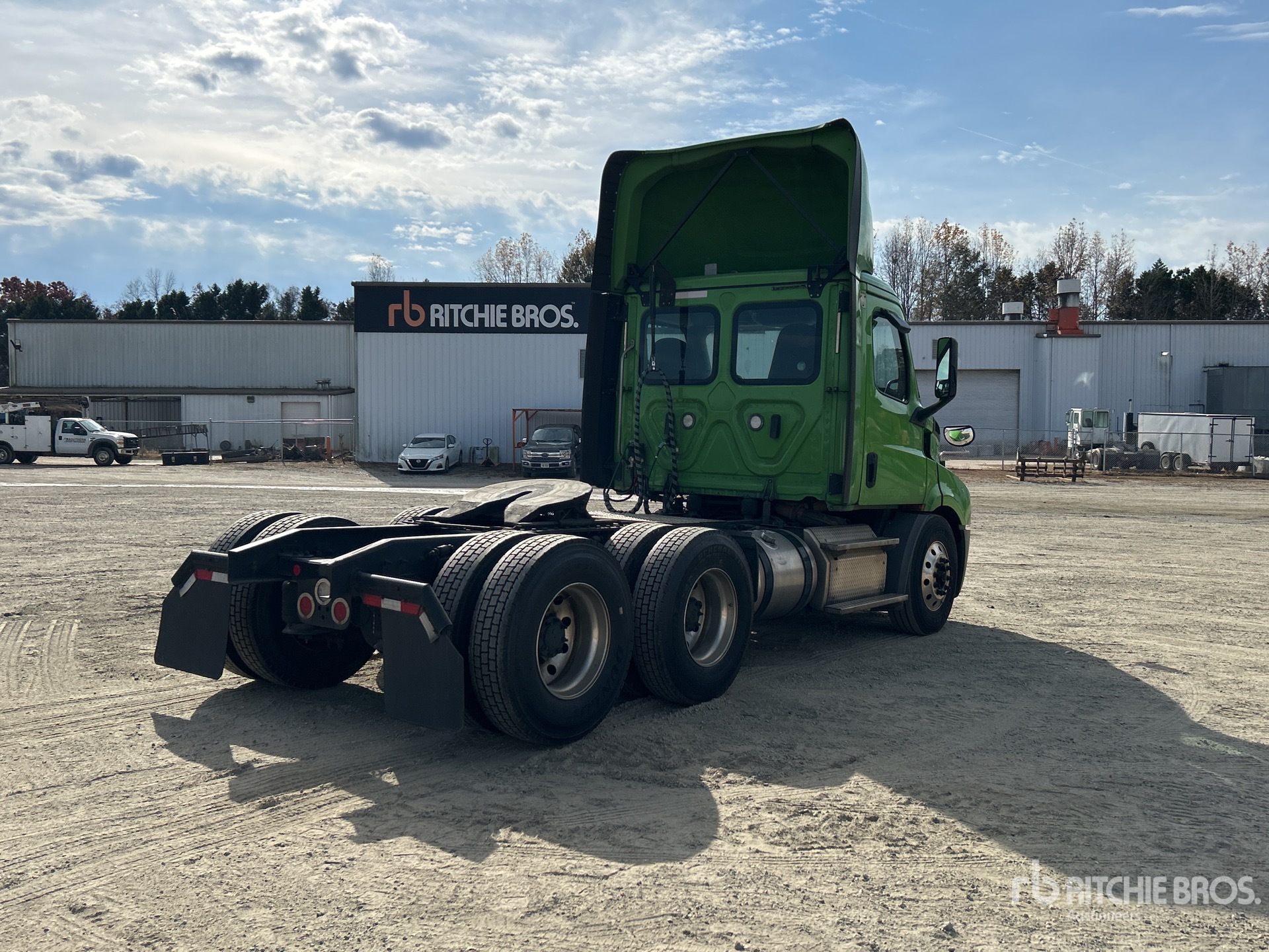 General Appearance with Image, coin arrière droit