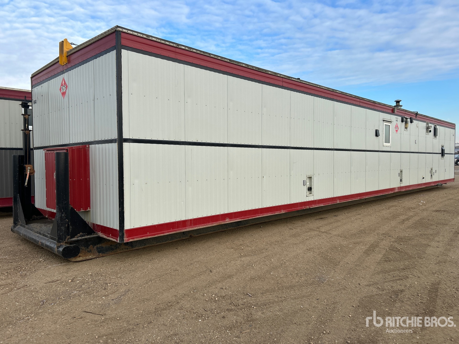 General Appearance with Image, coin arrière droit