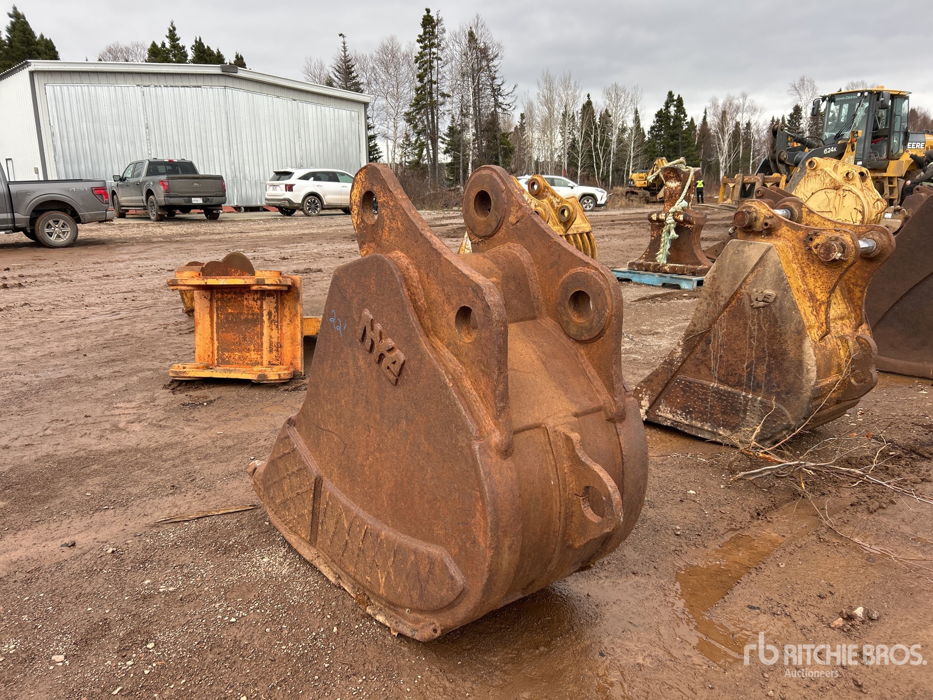 General Appearance with Picture, Left Rear Corner