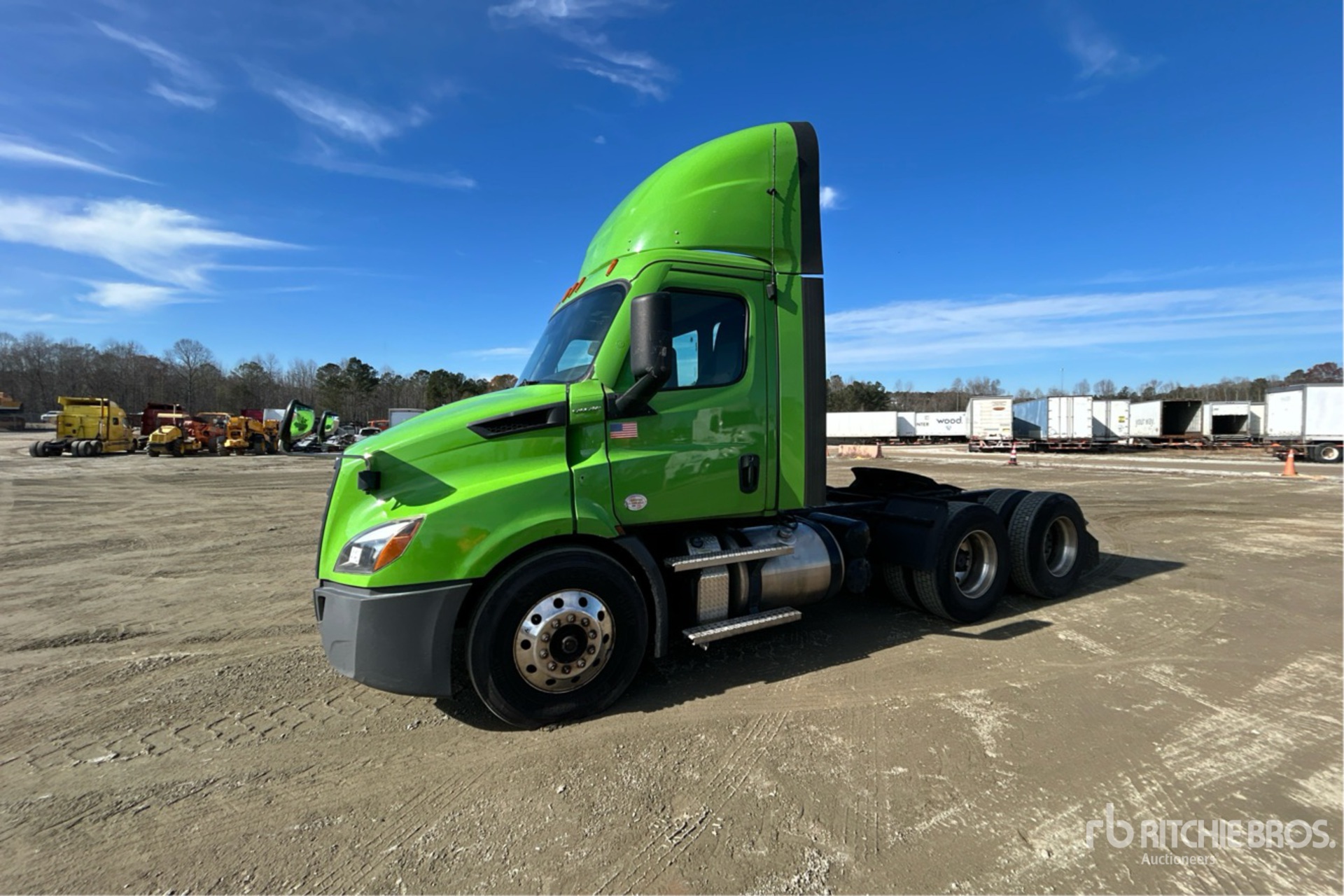 General Appearance with Picture, Left Front Corner