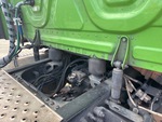 4 Underbody - Truck with 