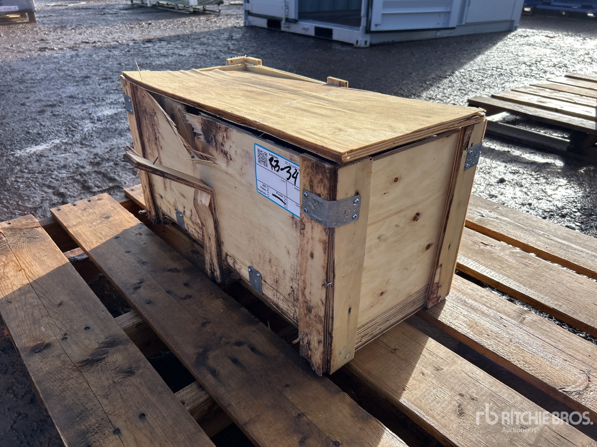 General Appearance with Image, coin avant gauche