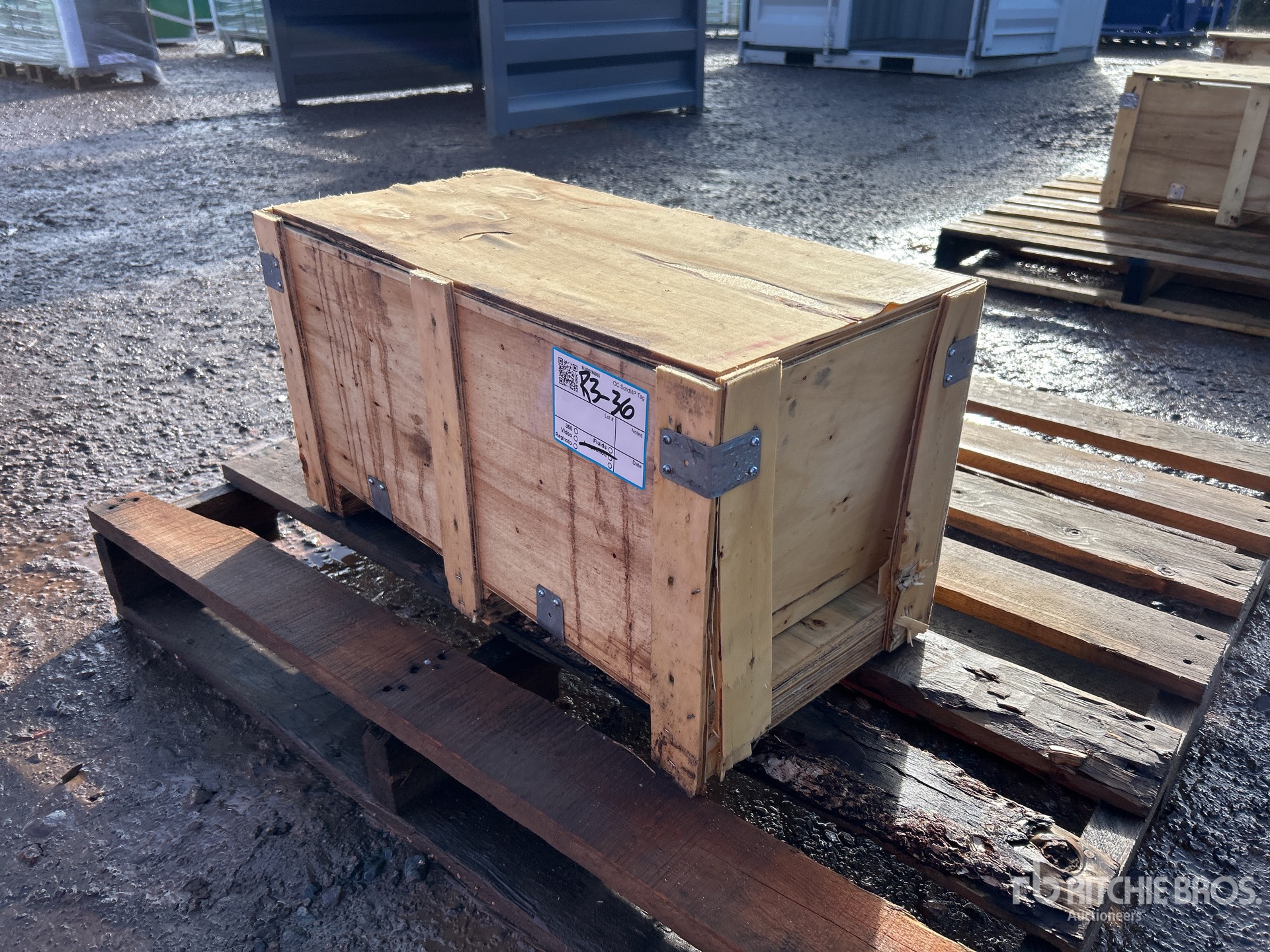 General Appearance with Image, coin avant gauche