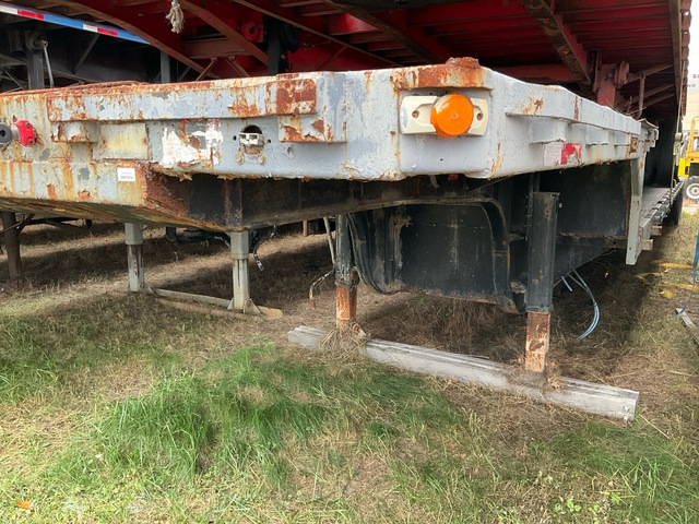1988 Utility 45 ft T/A Single Drop Step Deck Trailer