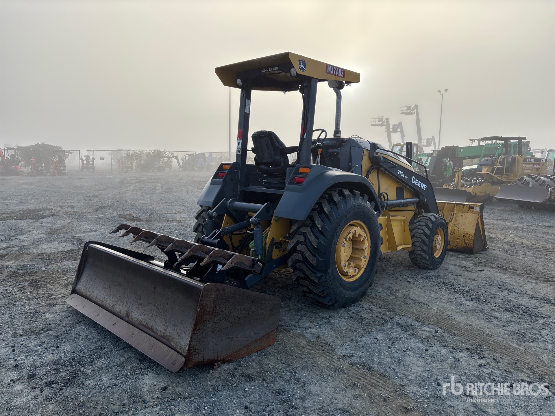 General Appearance with Picture, Right Rear Corner