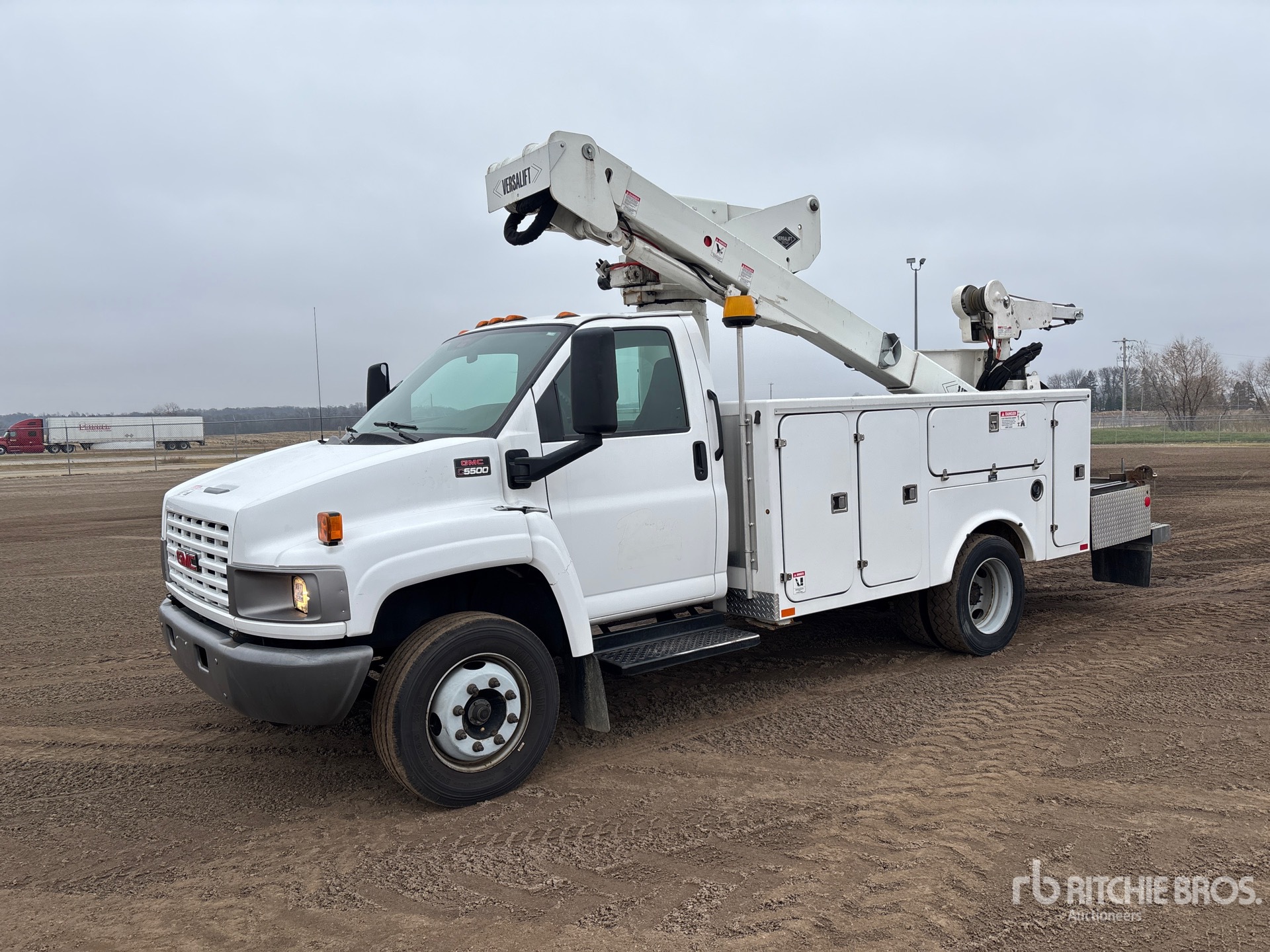 General Appearance with Picture, Left Front Corner