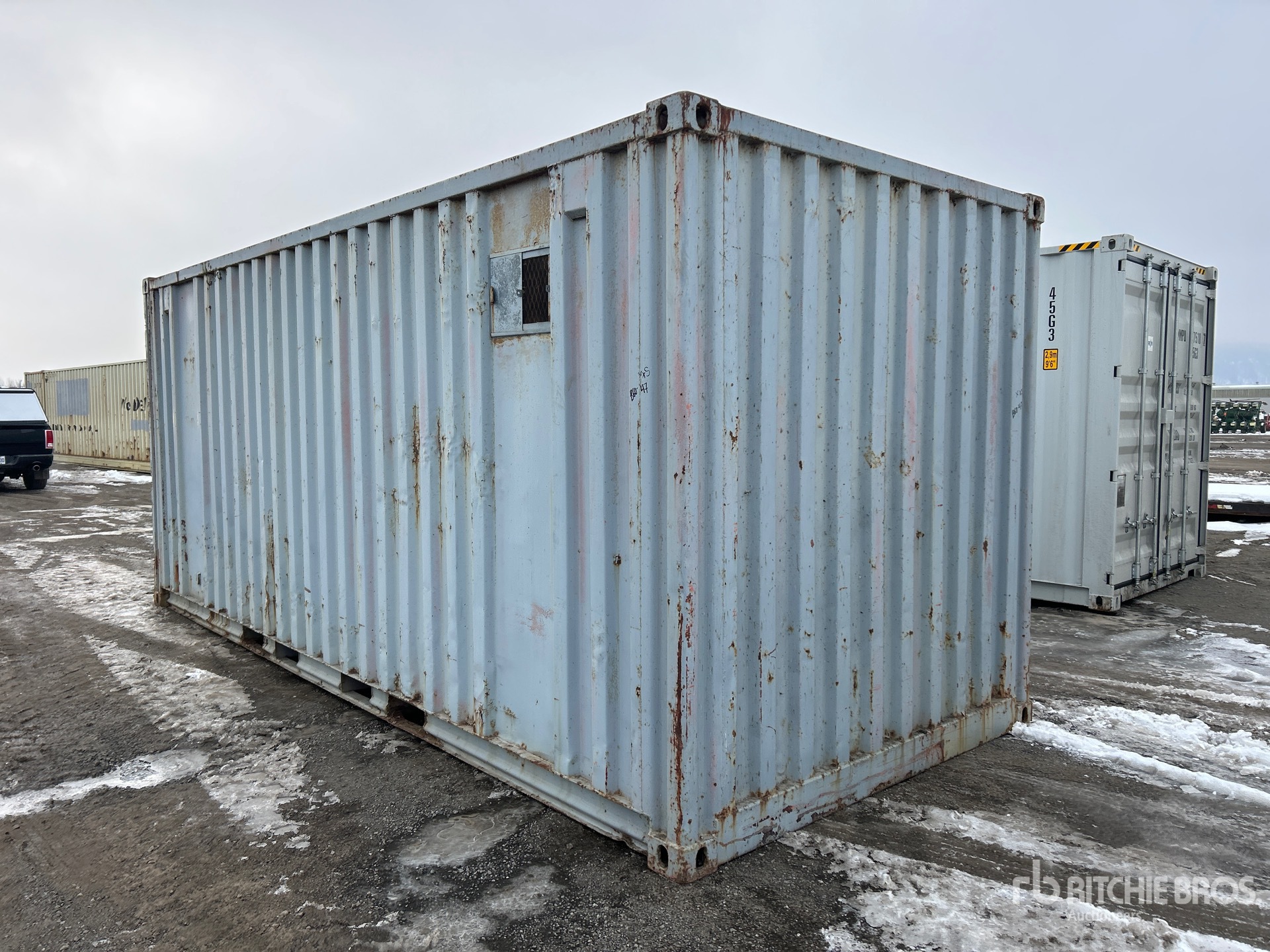 General Appearance with Picture, Right Front Corner