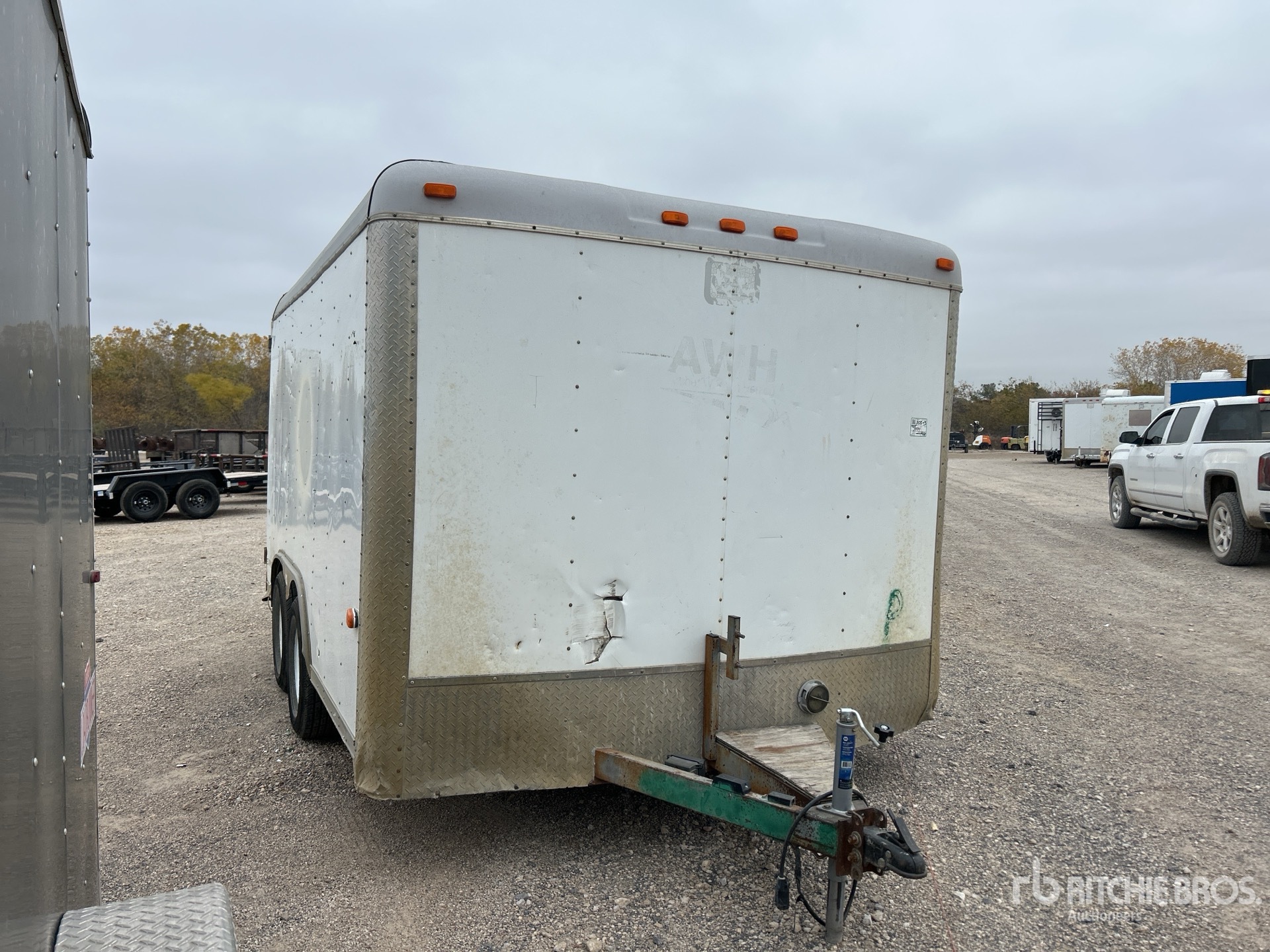 Aspect général with Image, coin avant droit