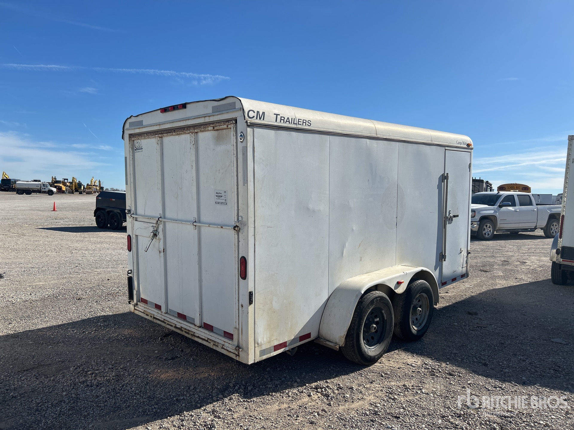 Aspect général with Image, coin arrière droit