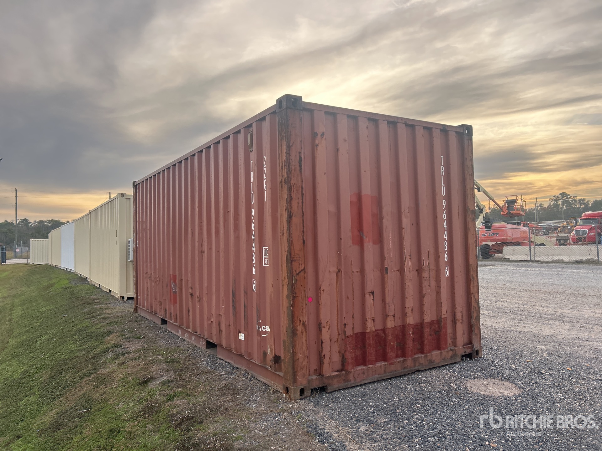 General Appearance with Picture, Right Front Corner