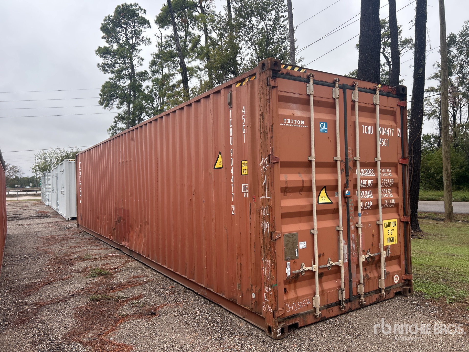 General Appearance with Picture, Left Rear Corner