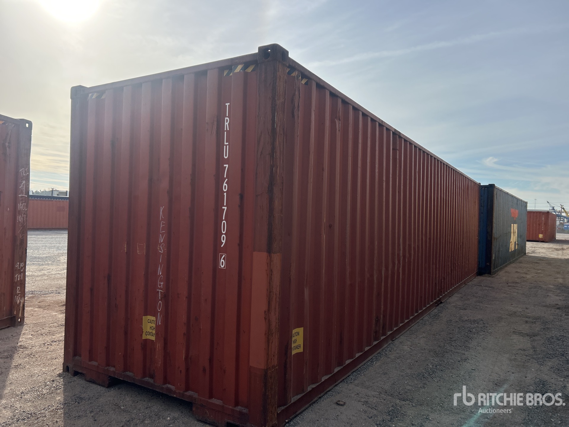 General Appearance with Picture, Right Front Corner