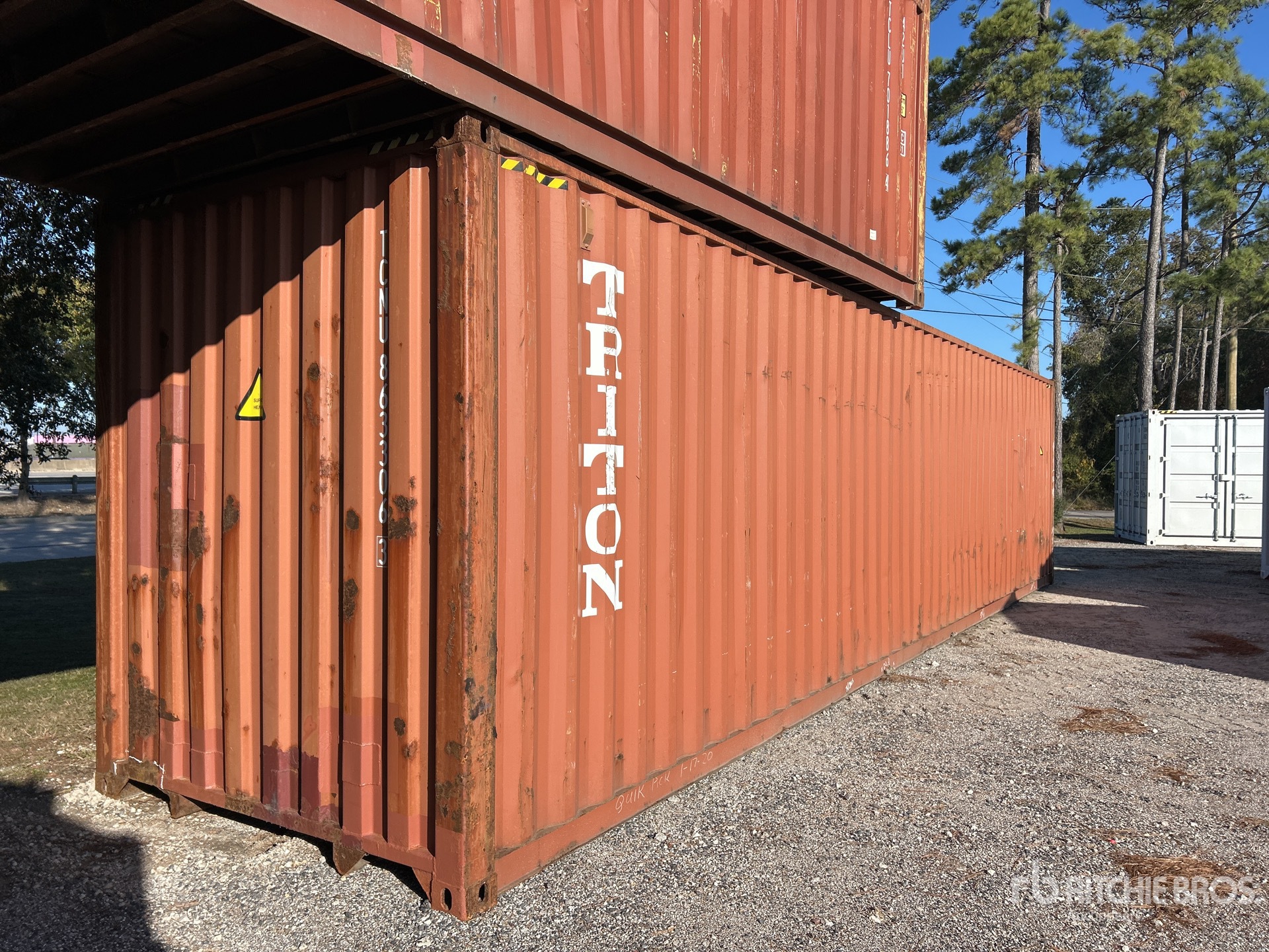 General Appearance with Picture, Right Rear Corner