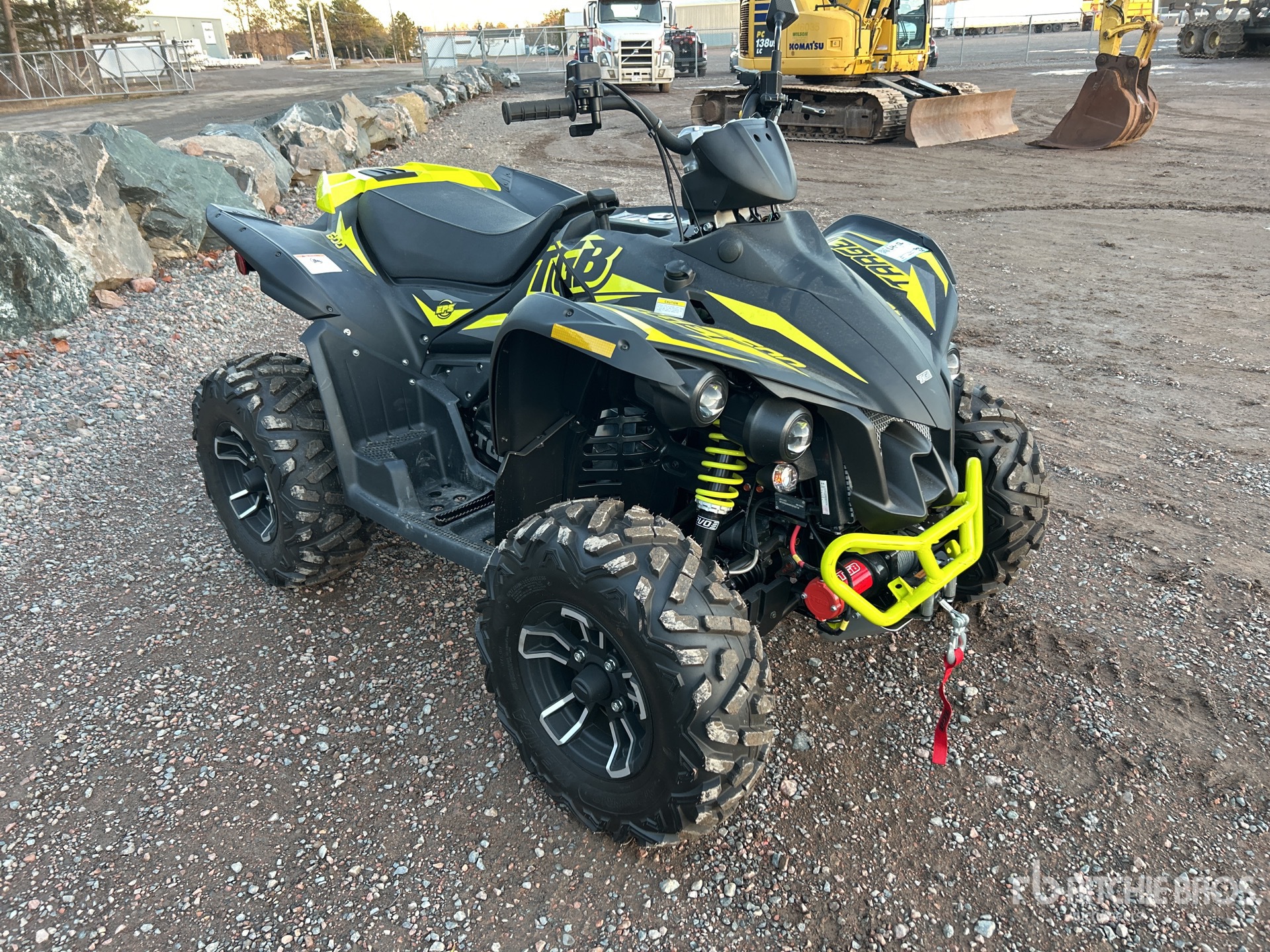 General Appearance with Picture, Right Front Corner