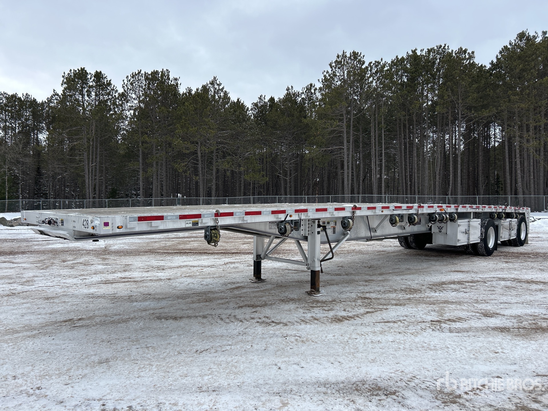 General Appearance with Featured Photo