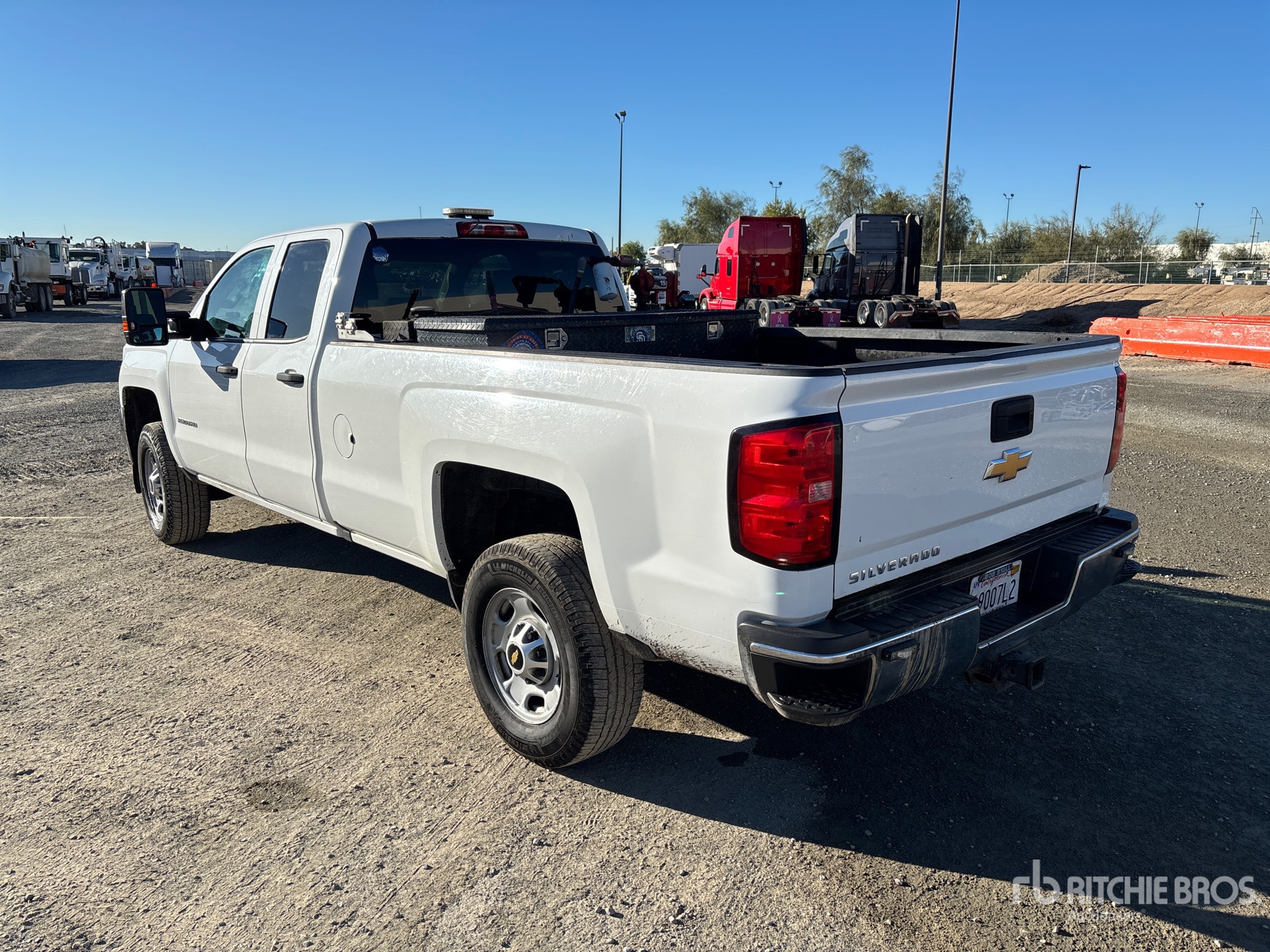 General Appearance with Picture, Left Rear Corner