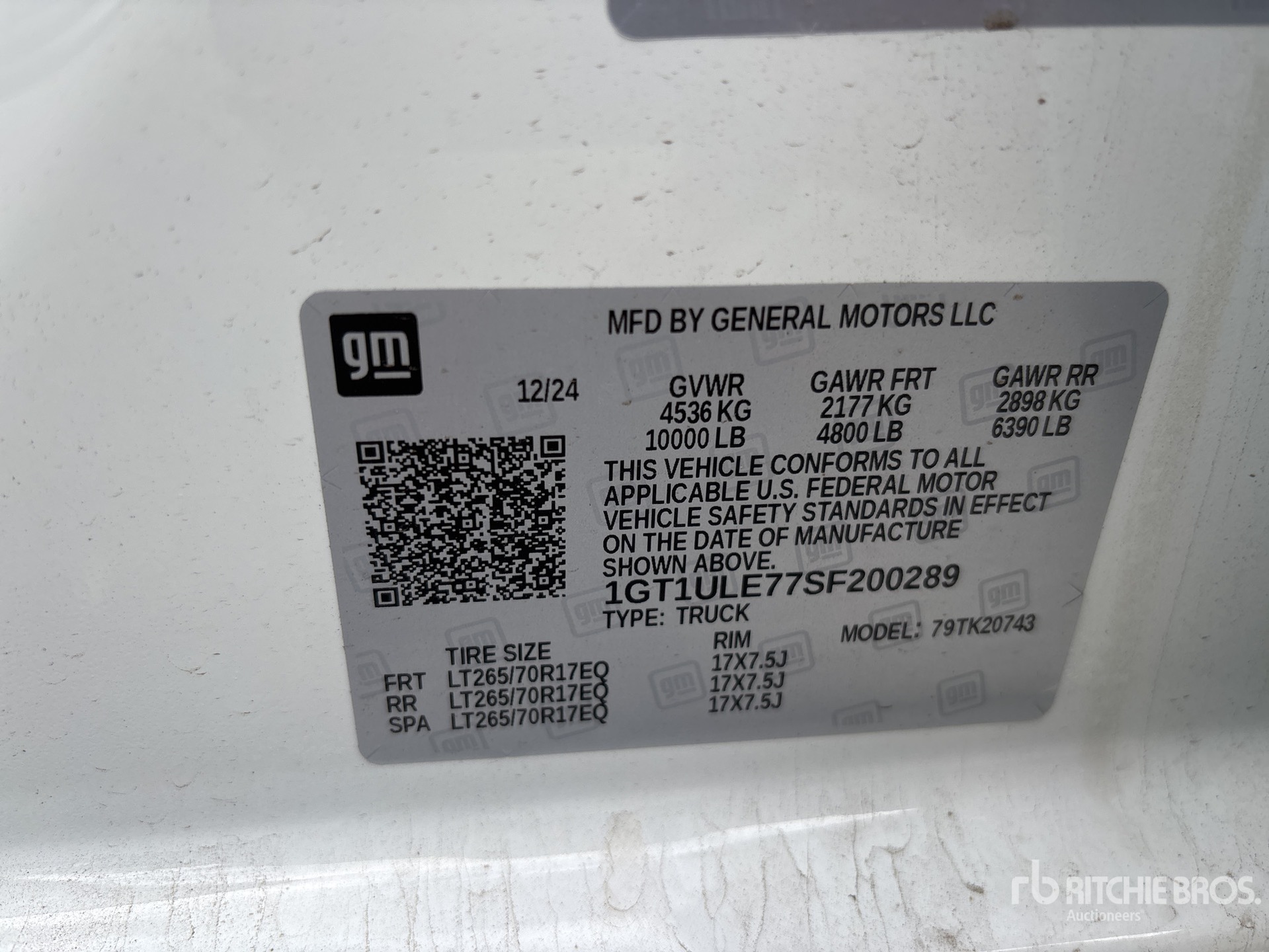 General Appearance with Serial Number / VIN