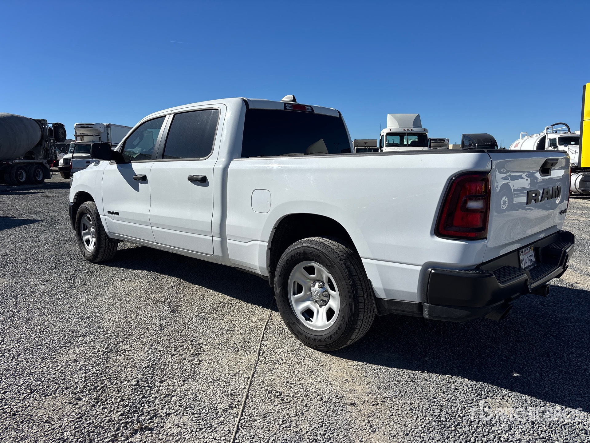 General Appearance with Picture, Left Rear Corner