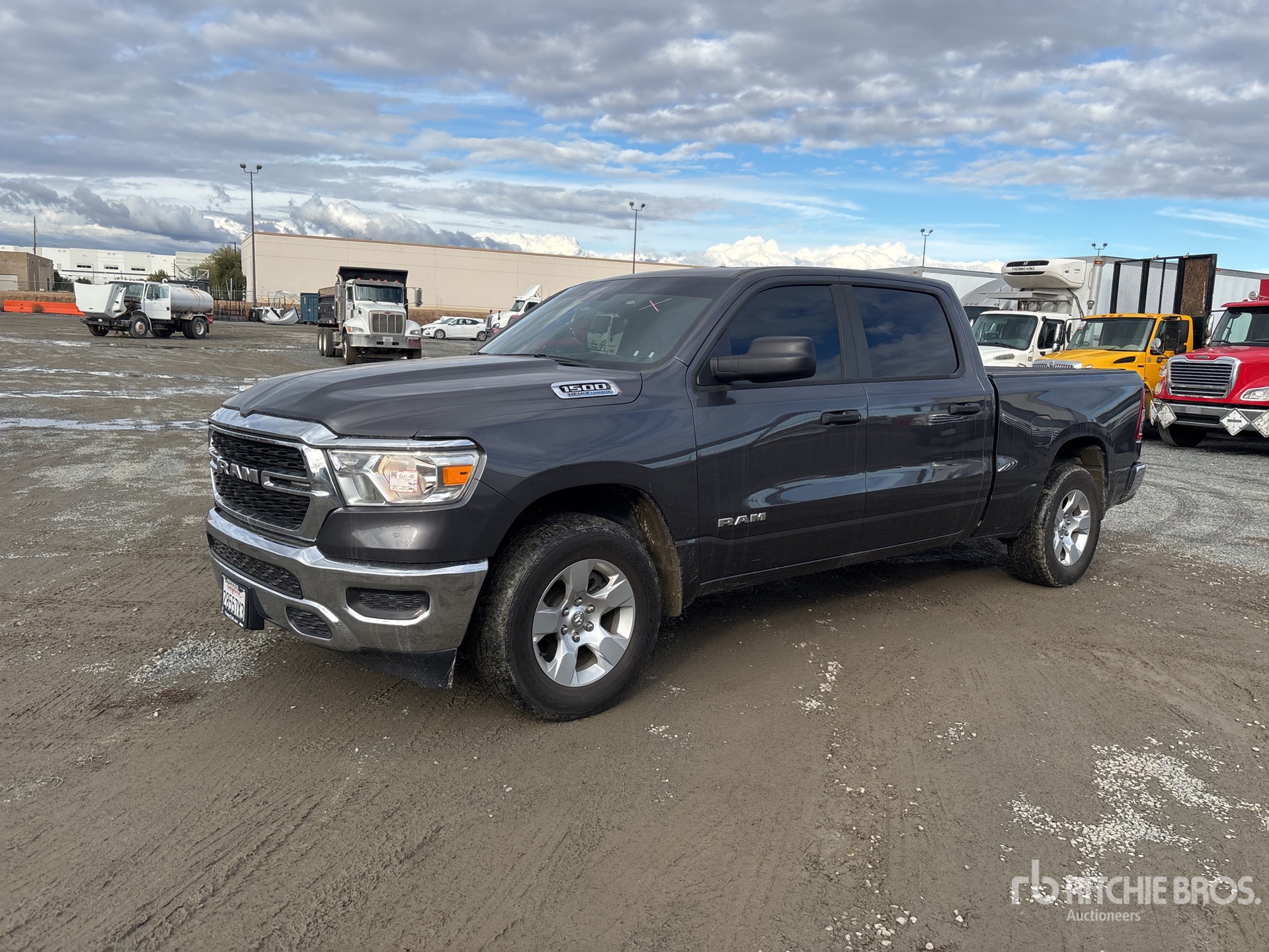 General Appearance with Featured Photo