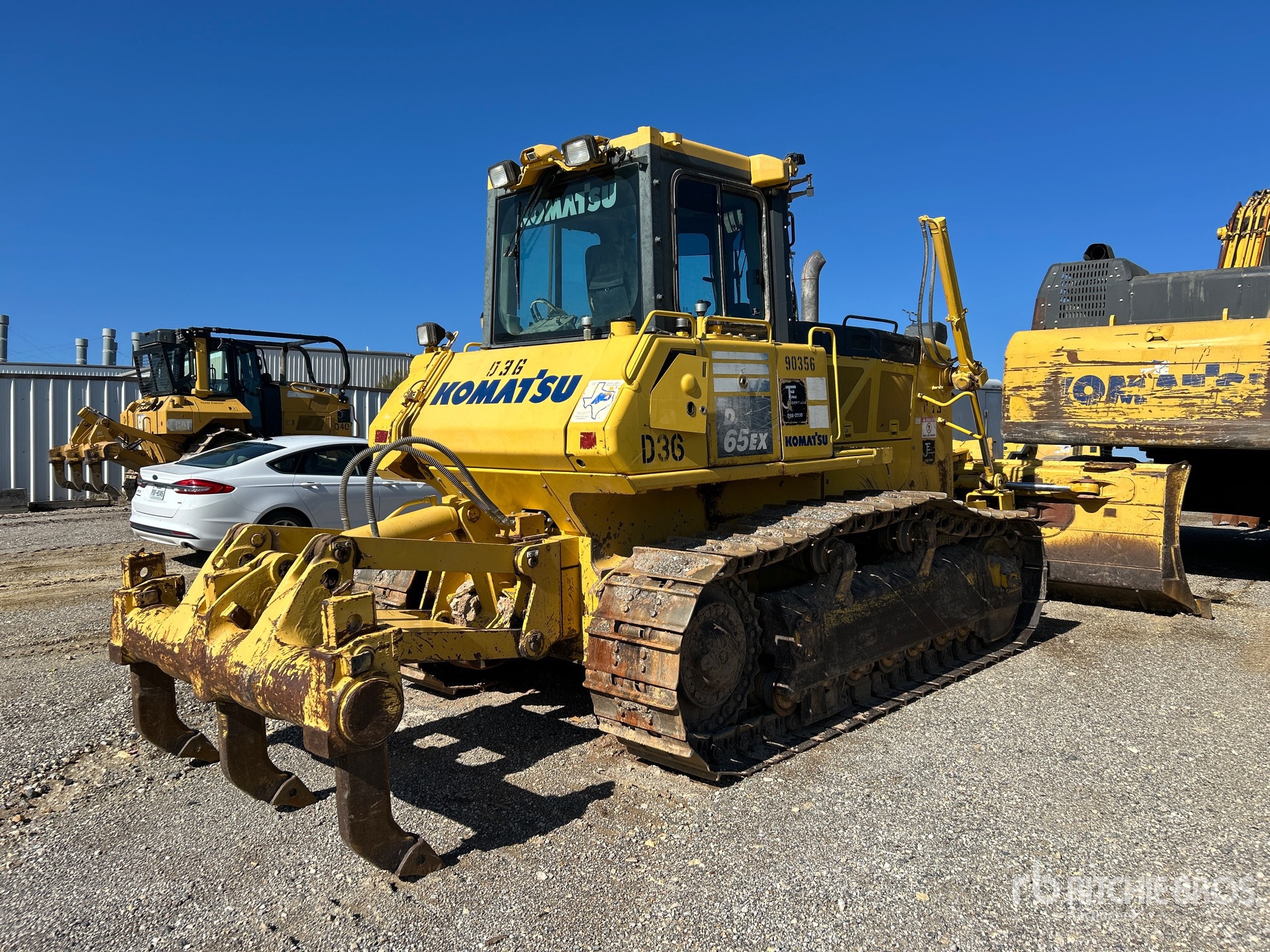 General Appearance with Imagen: esquina trasera derecha