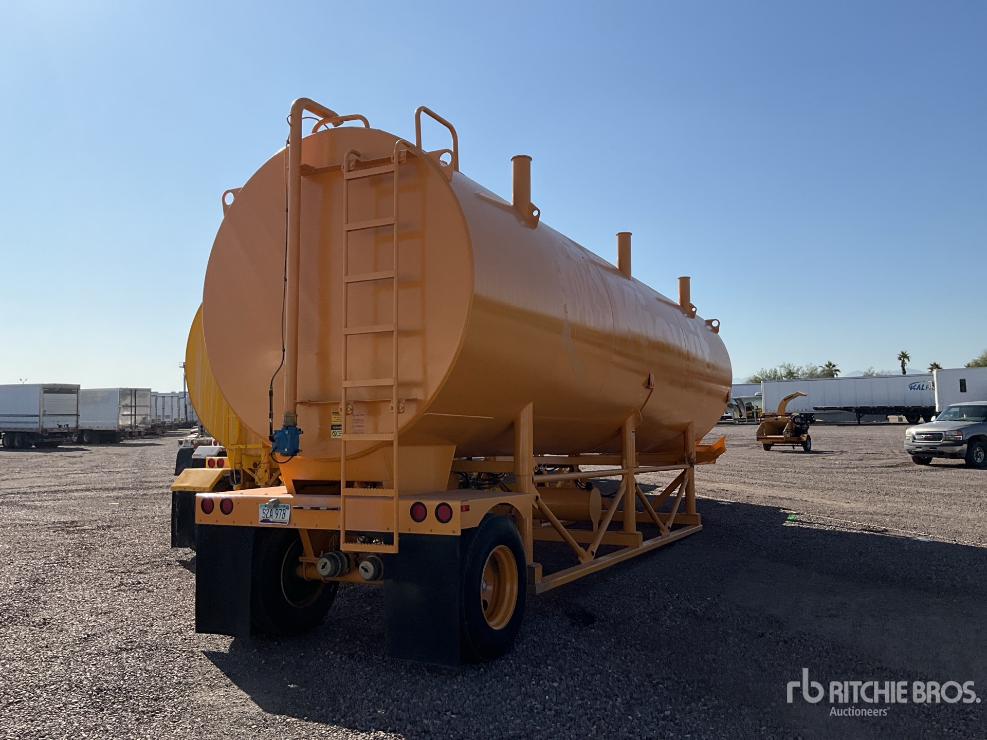 General Appearance with Imagen: esquina trasera derecha