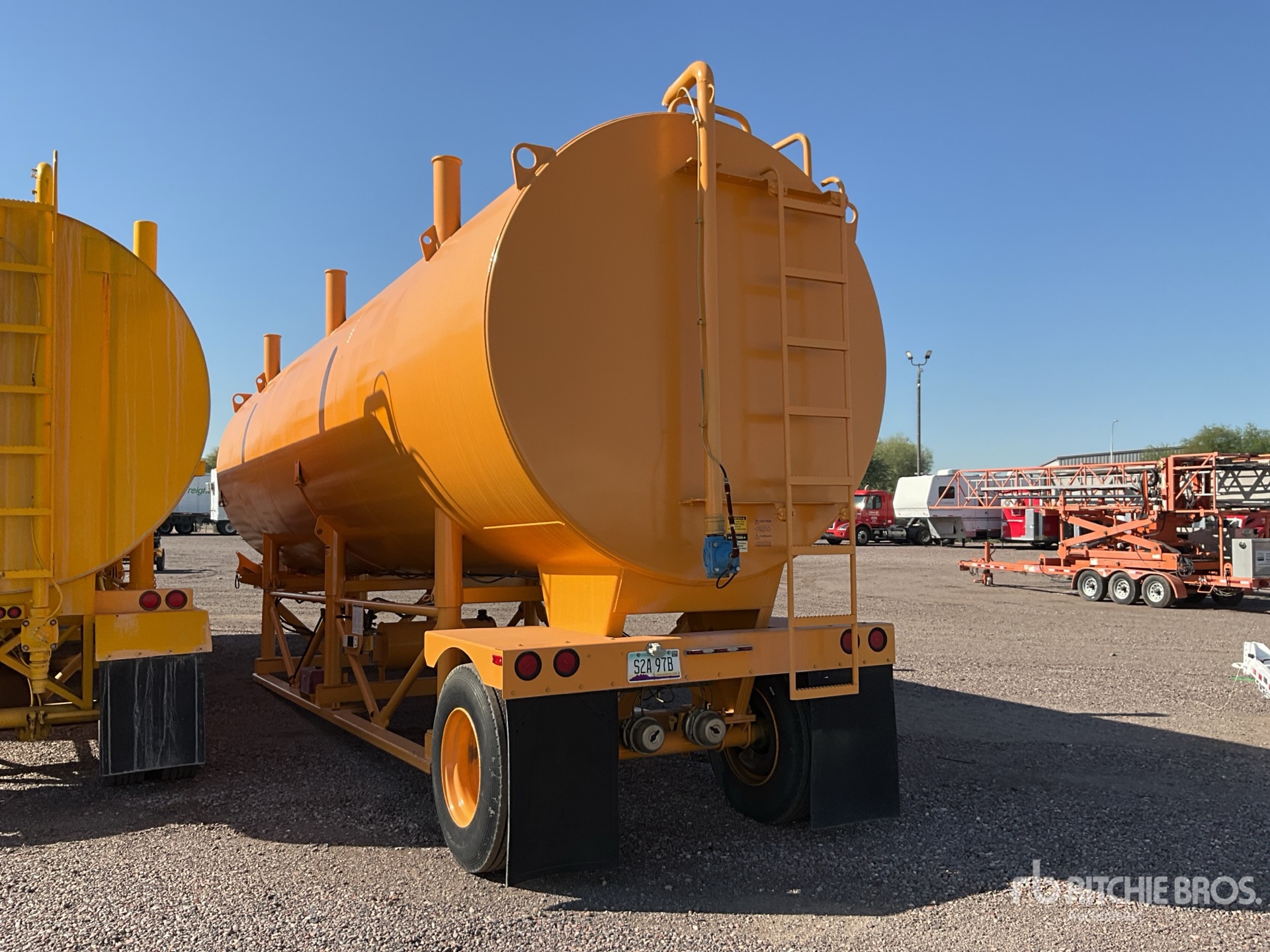 General Appearance with Imagen: esquina trasera izquierda