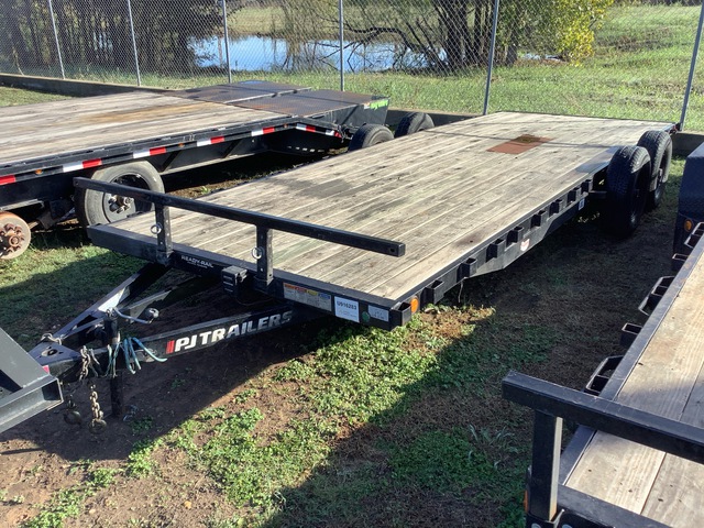 2024 PJ 20 ft T/A Utility Trailer