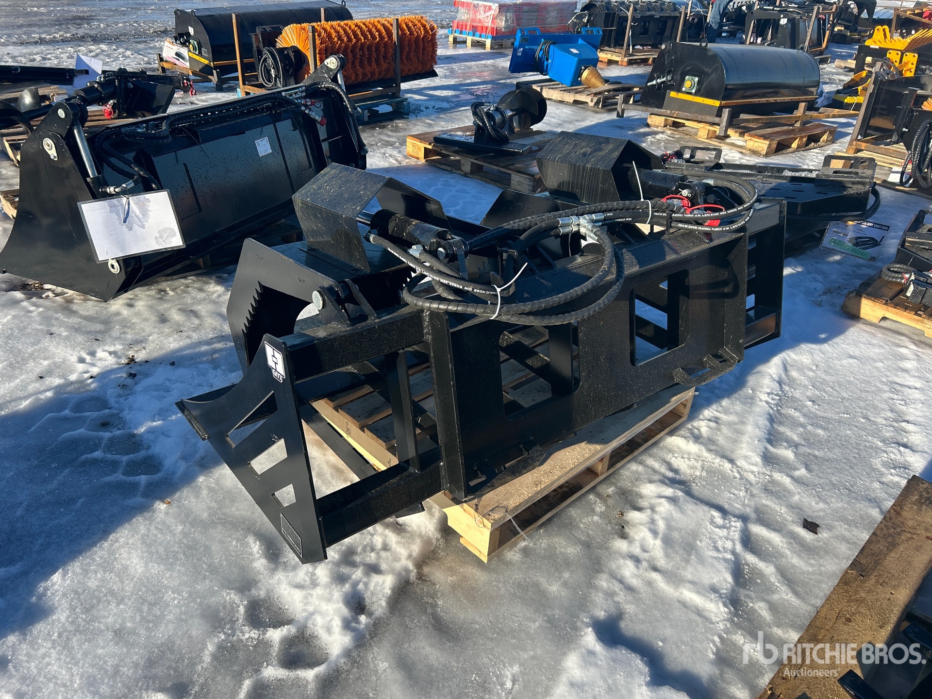 General Appearance with Bild, Ecke hinten links