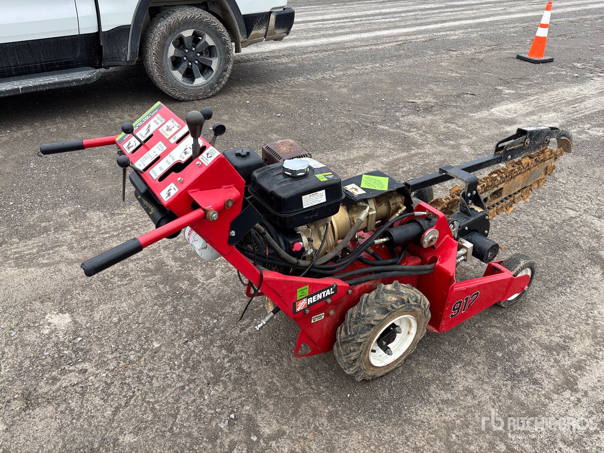 General Appearance with Picture, Right Rear Corner