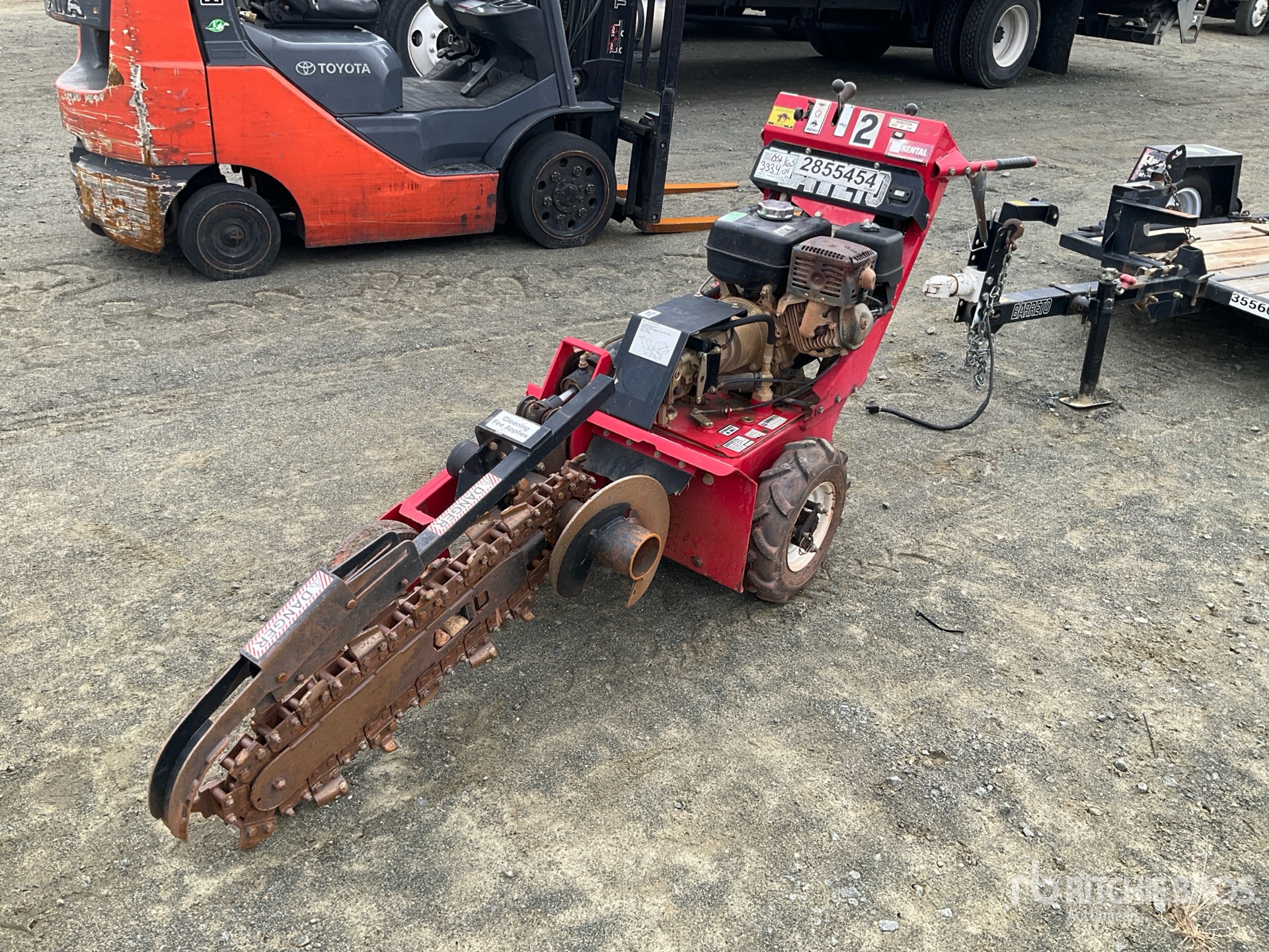 General Appearance with Foto, angolo anteriore sinistro