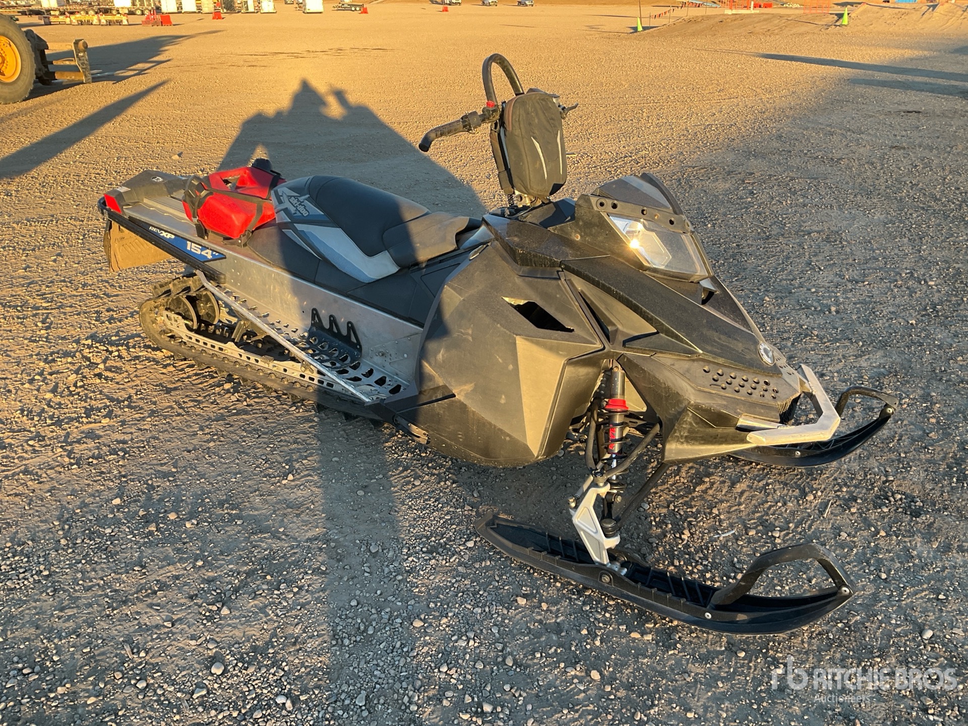 General Appearance with Imagen: esquina delantera derecha