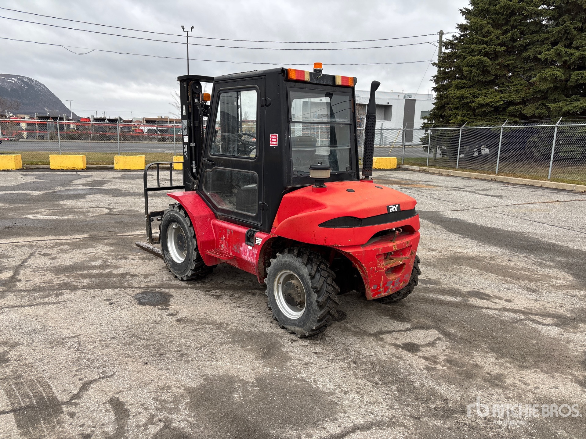 Aspect général with Image, coin arrière gauche