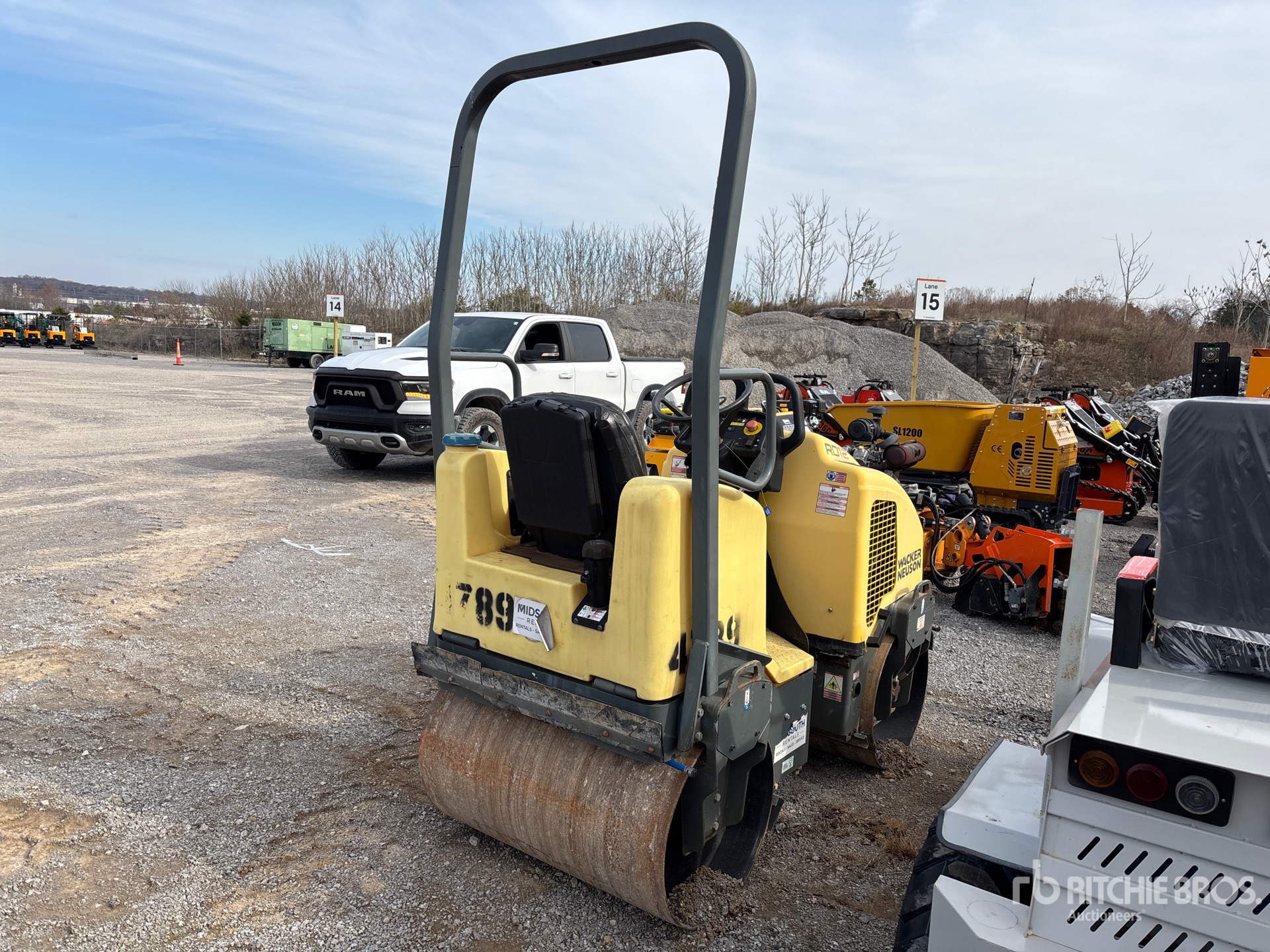 General Appearance with Bild, Ecke hinten rechts