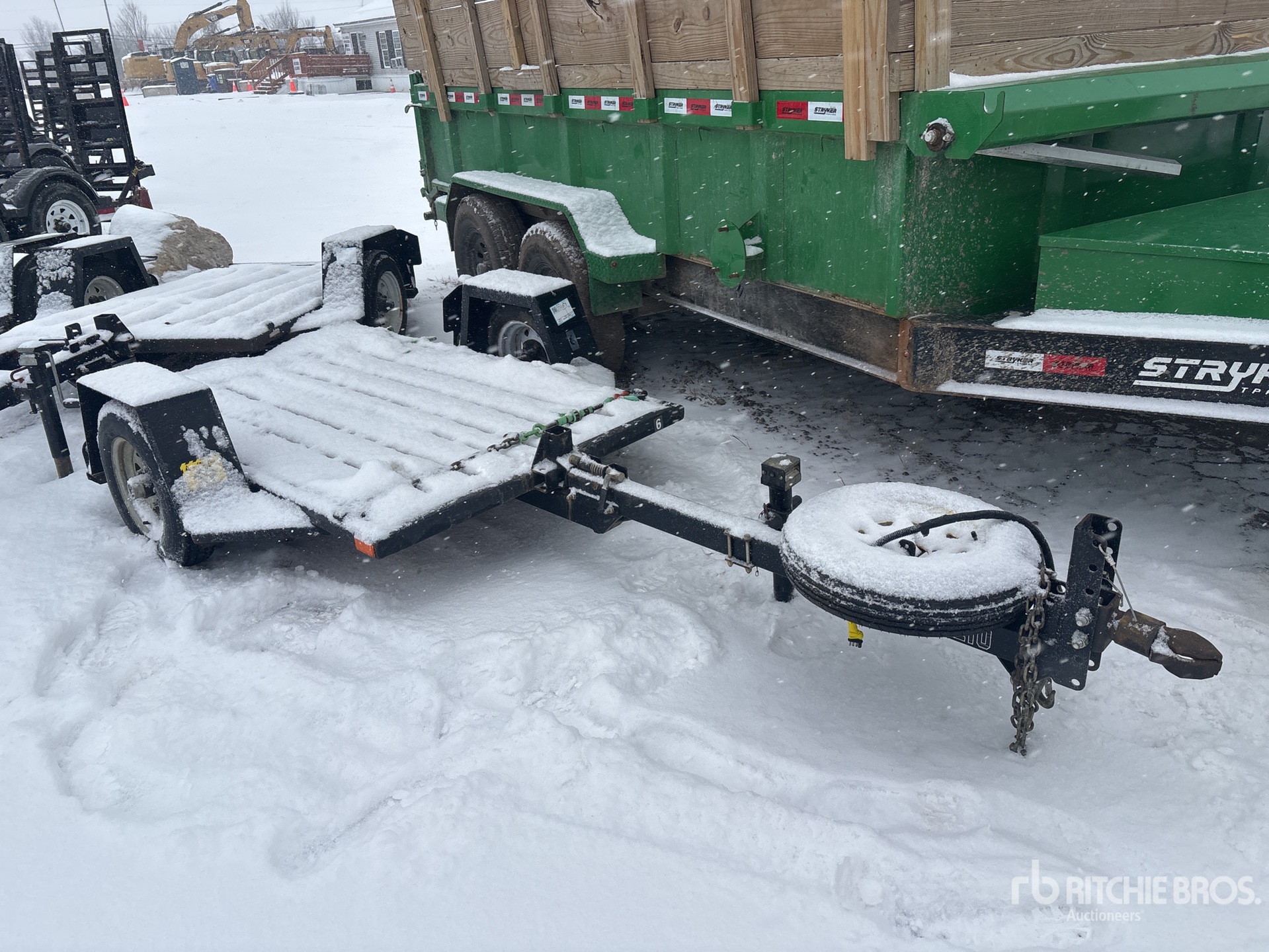 Aspect général with Image, coin arrière droit