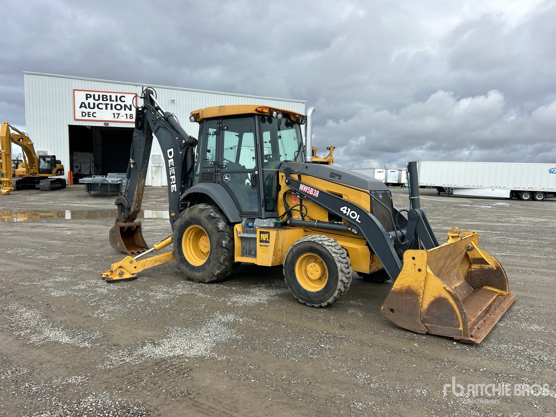 General Appearance with Picture, Right Front Corner