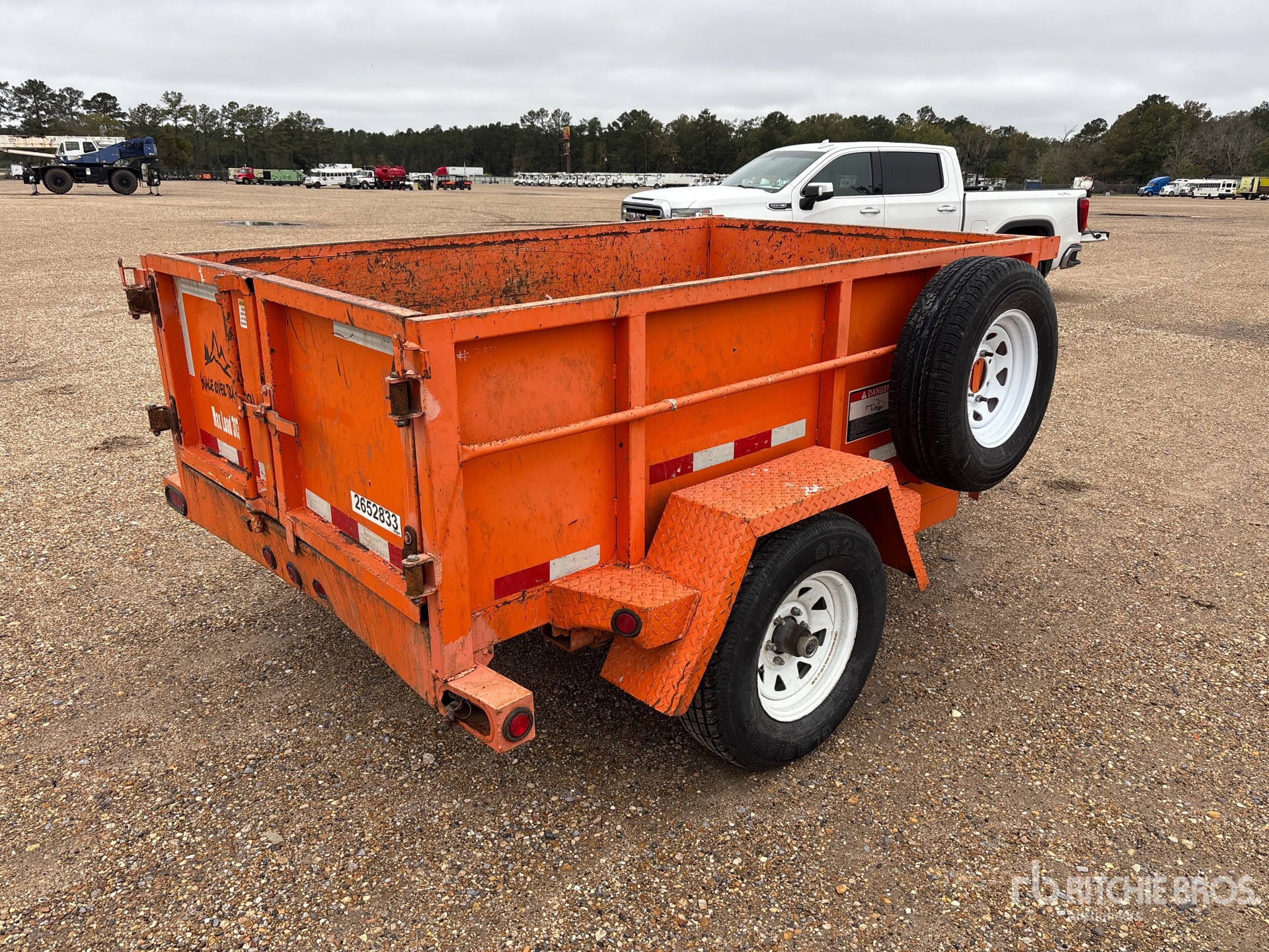 General Appearance with Picture, Right Rear Corner